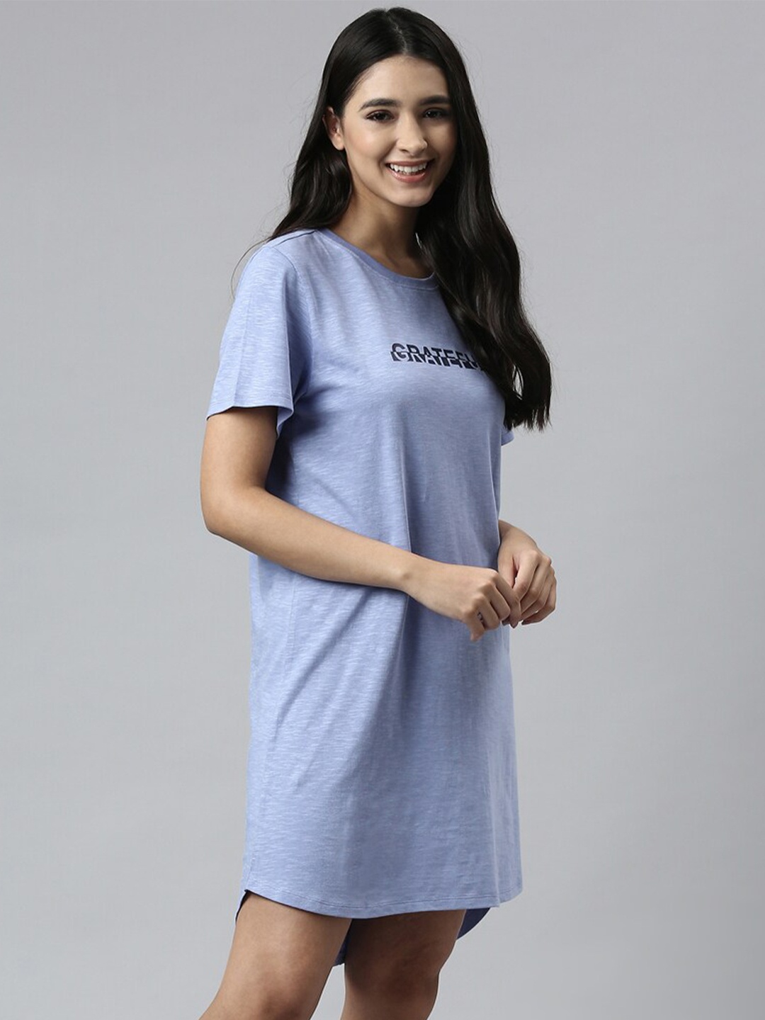 

Enamor Women Blue Printed Nightdress