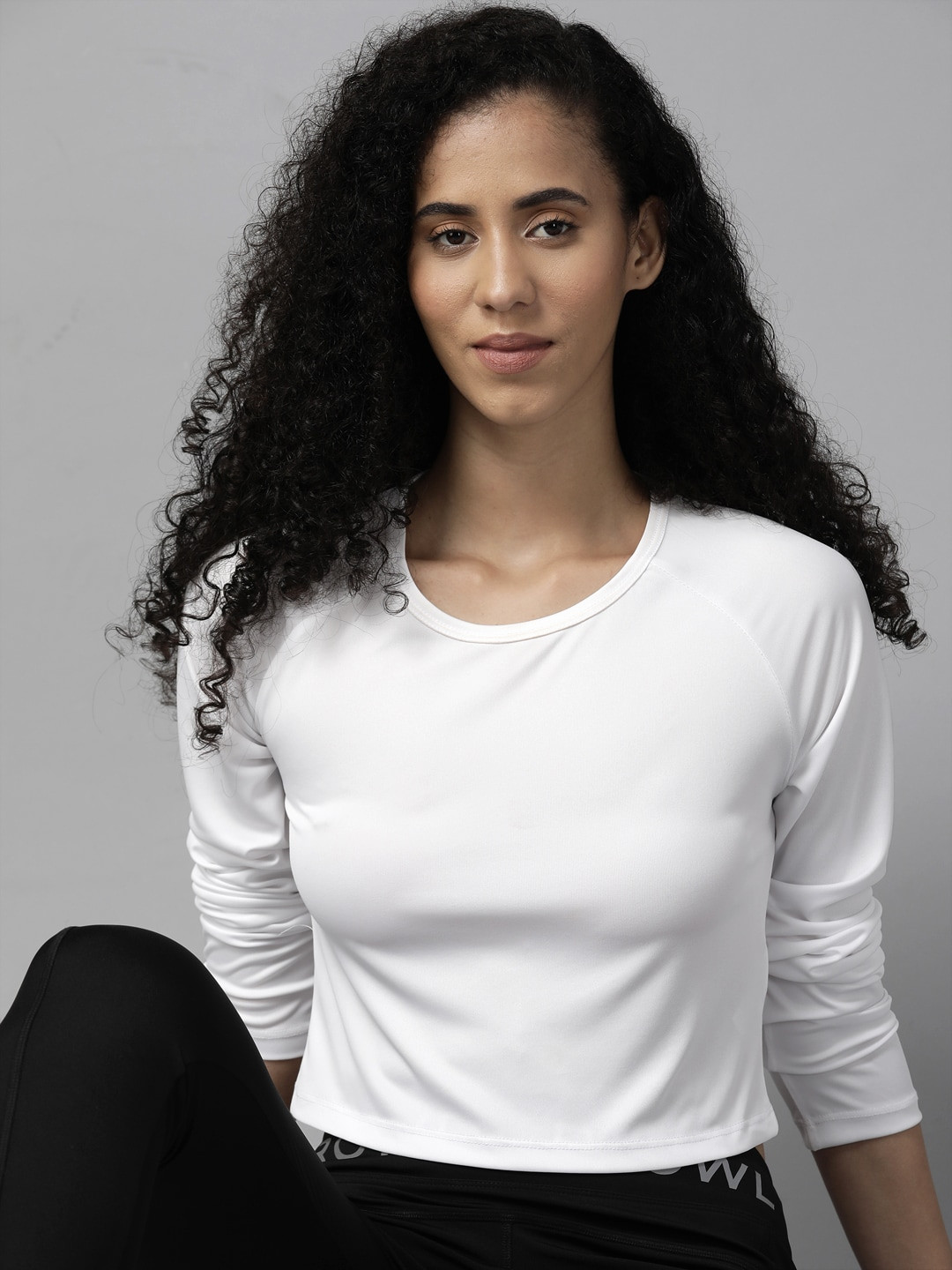 

PROWL by Tiger Shroff White Styled Back Crop Top