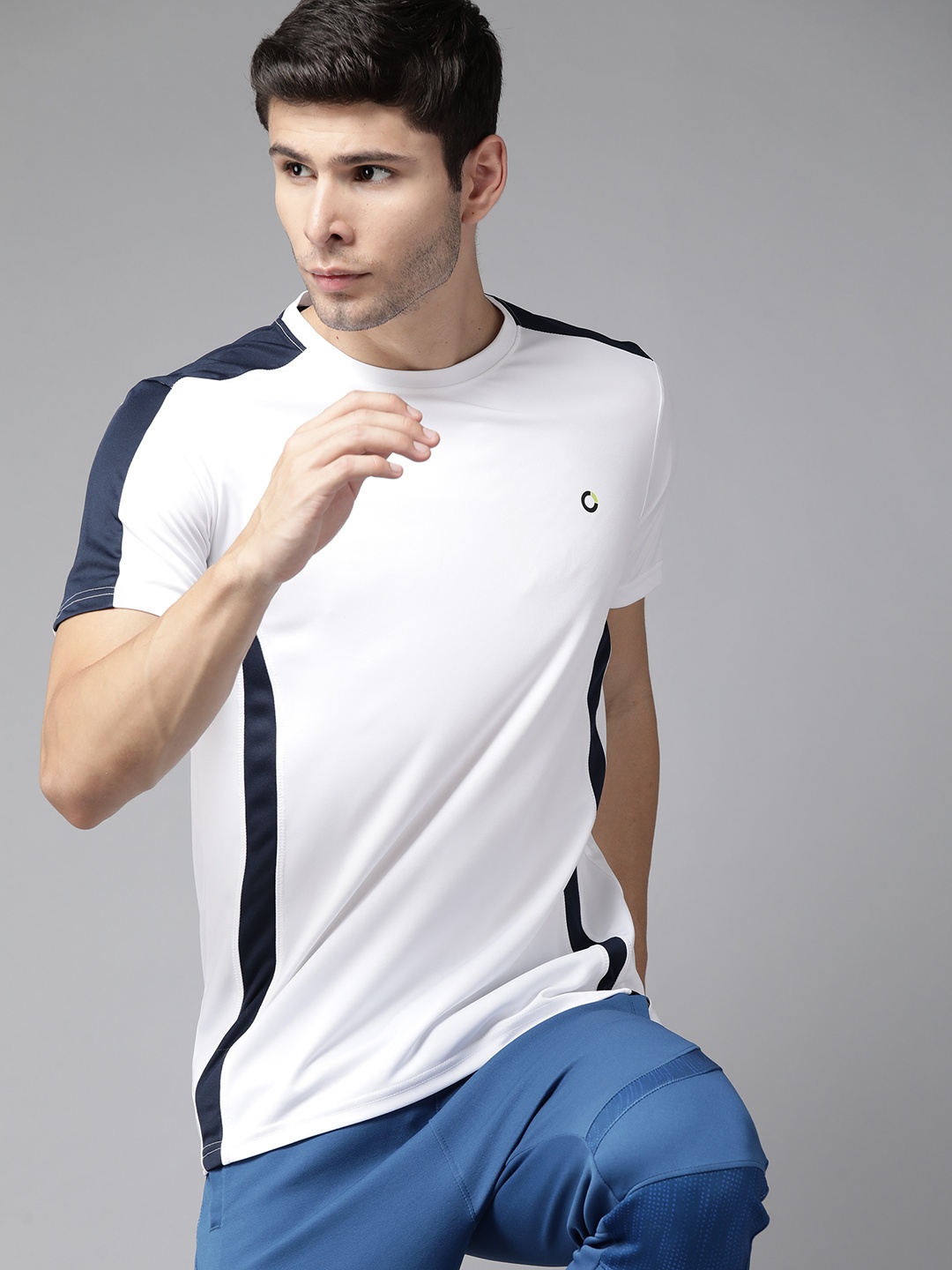

PROWL by Tiger Shroff Men White Solid Running T-shirt