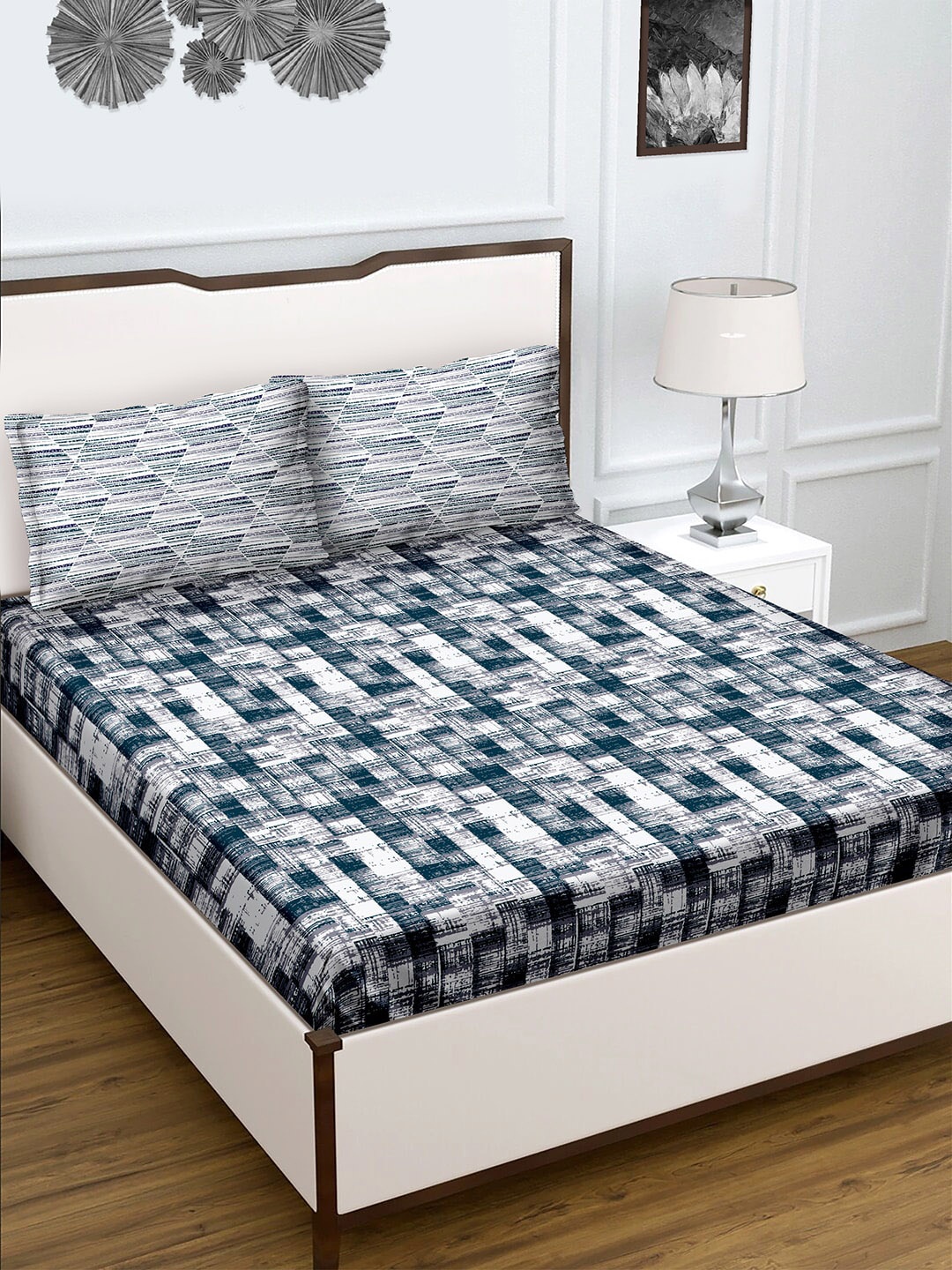 

BELLA CASA Unisex Teal 180 TC King Size Cotton 1 Double Bedsheet with 2 Pillow Covers