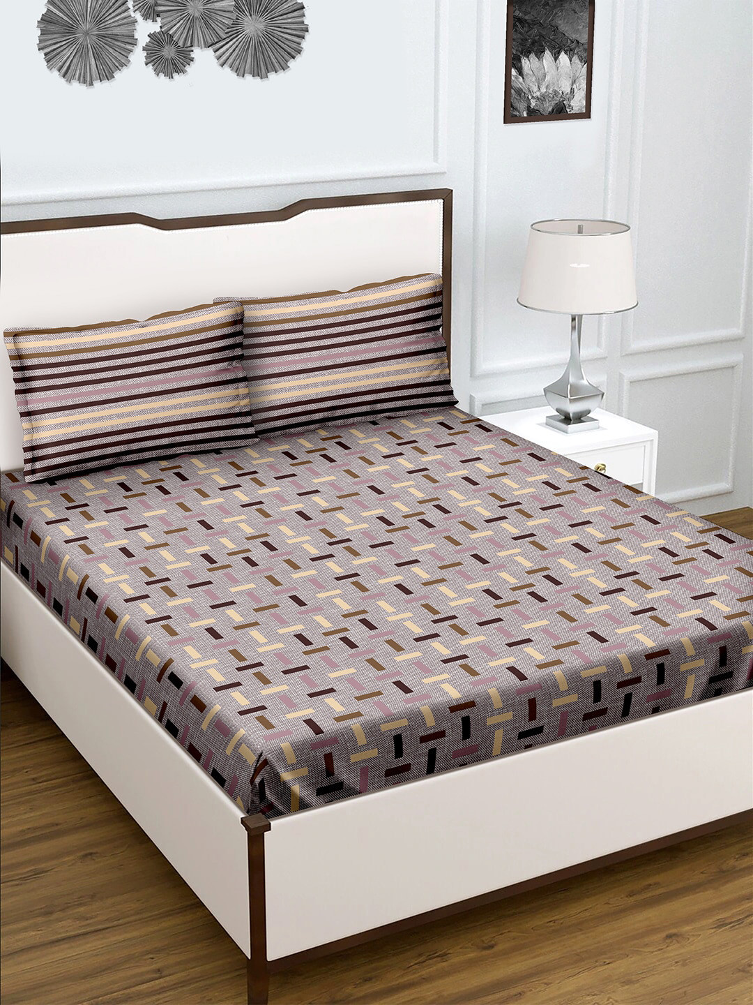 

BELLA CASA Brown & Black 180 TC King Bedsheet with 2 Pillow Covers