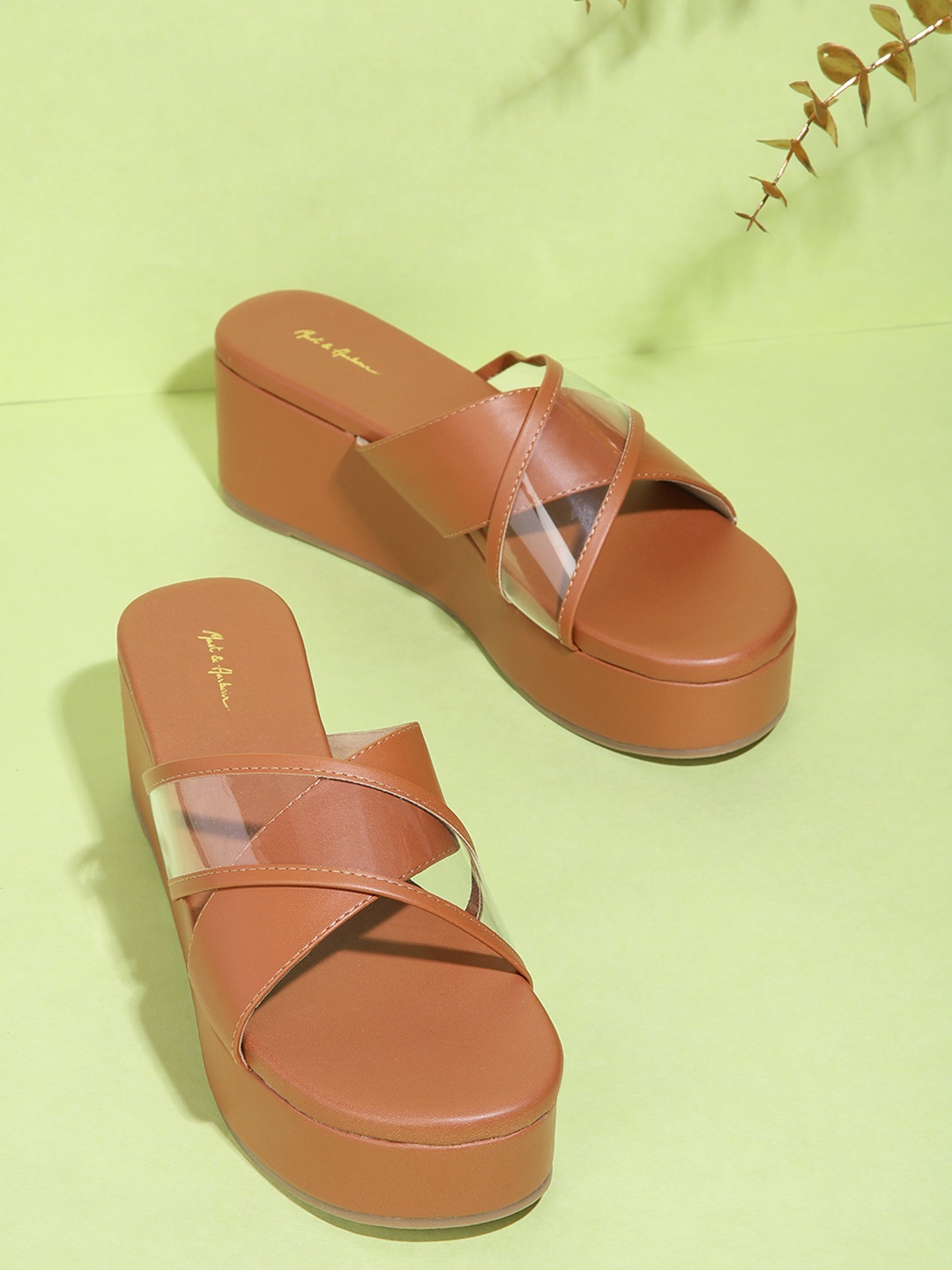 

Mast & Harbour Women Wedge Heels, Tan