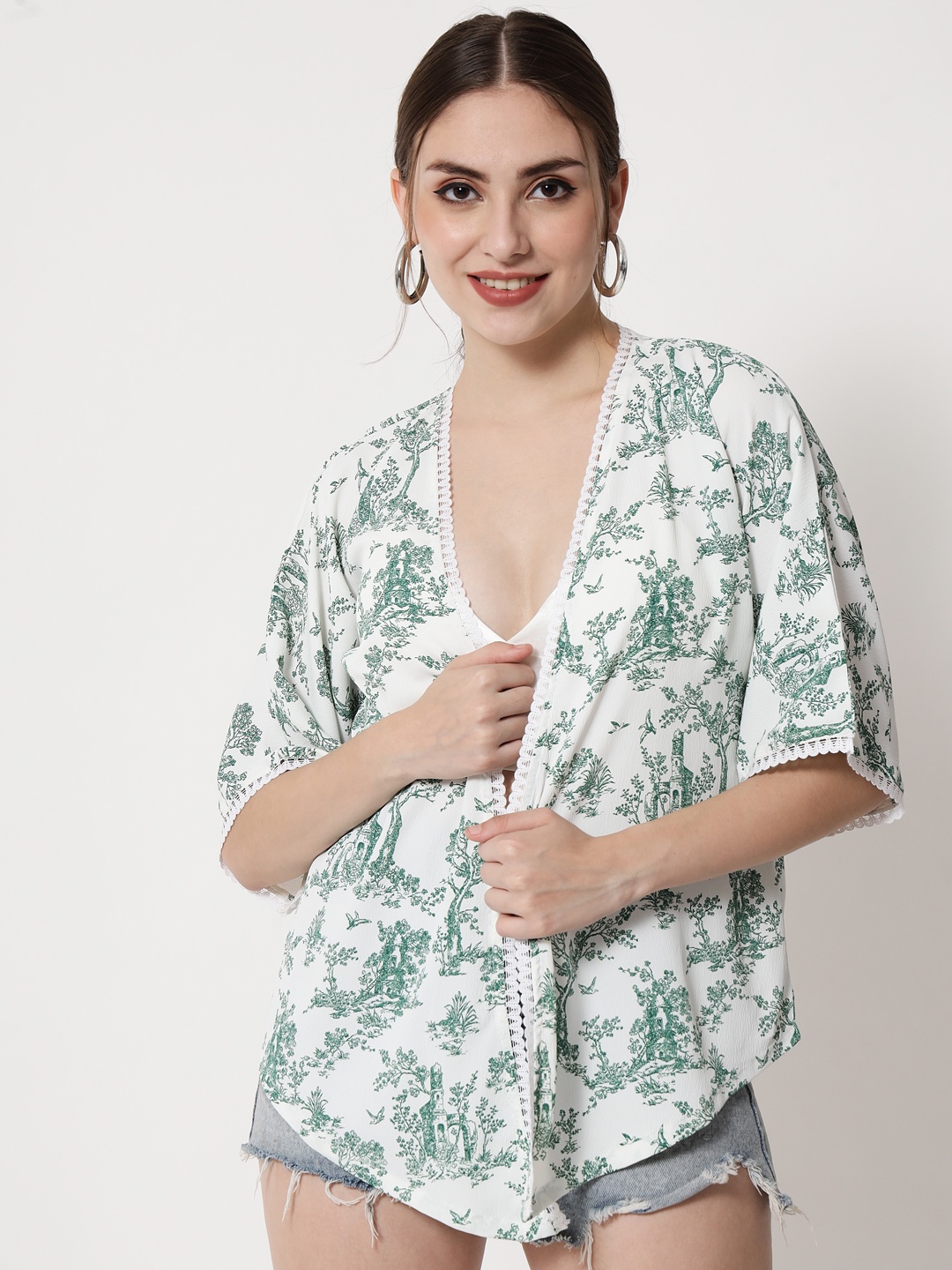 

Trend Arrest Women White & Green Printed Shrug