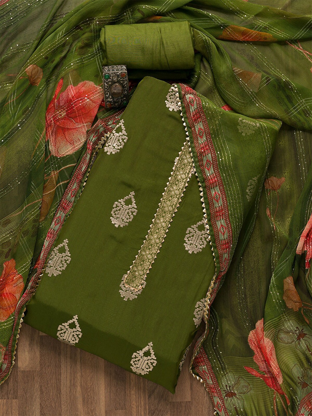 

Koskii Green & Red Embroidered Unstitched Dress Material