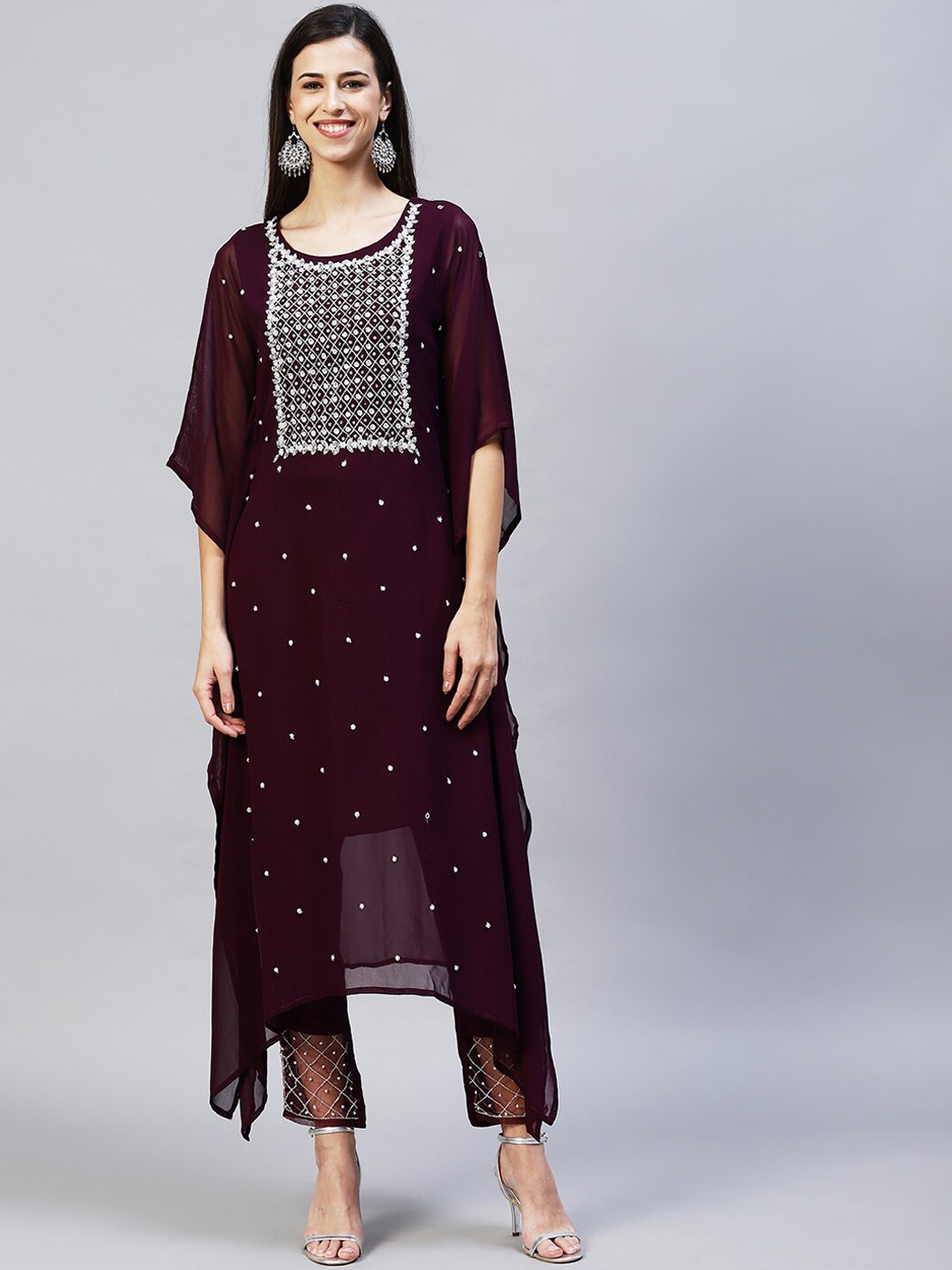 

FASHOR Women Purple Layered Beads and Stones Kurta with Trousers