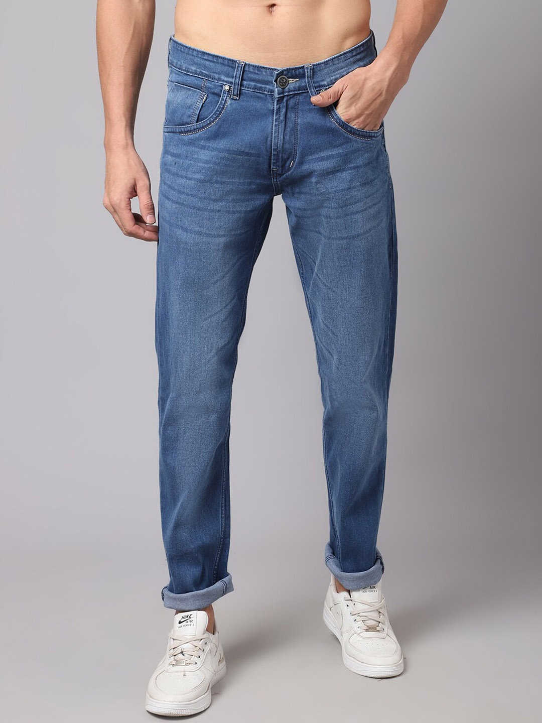 

Cantabil Men Blue Light Fade Regular Fit Jeans