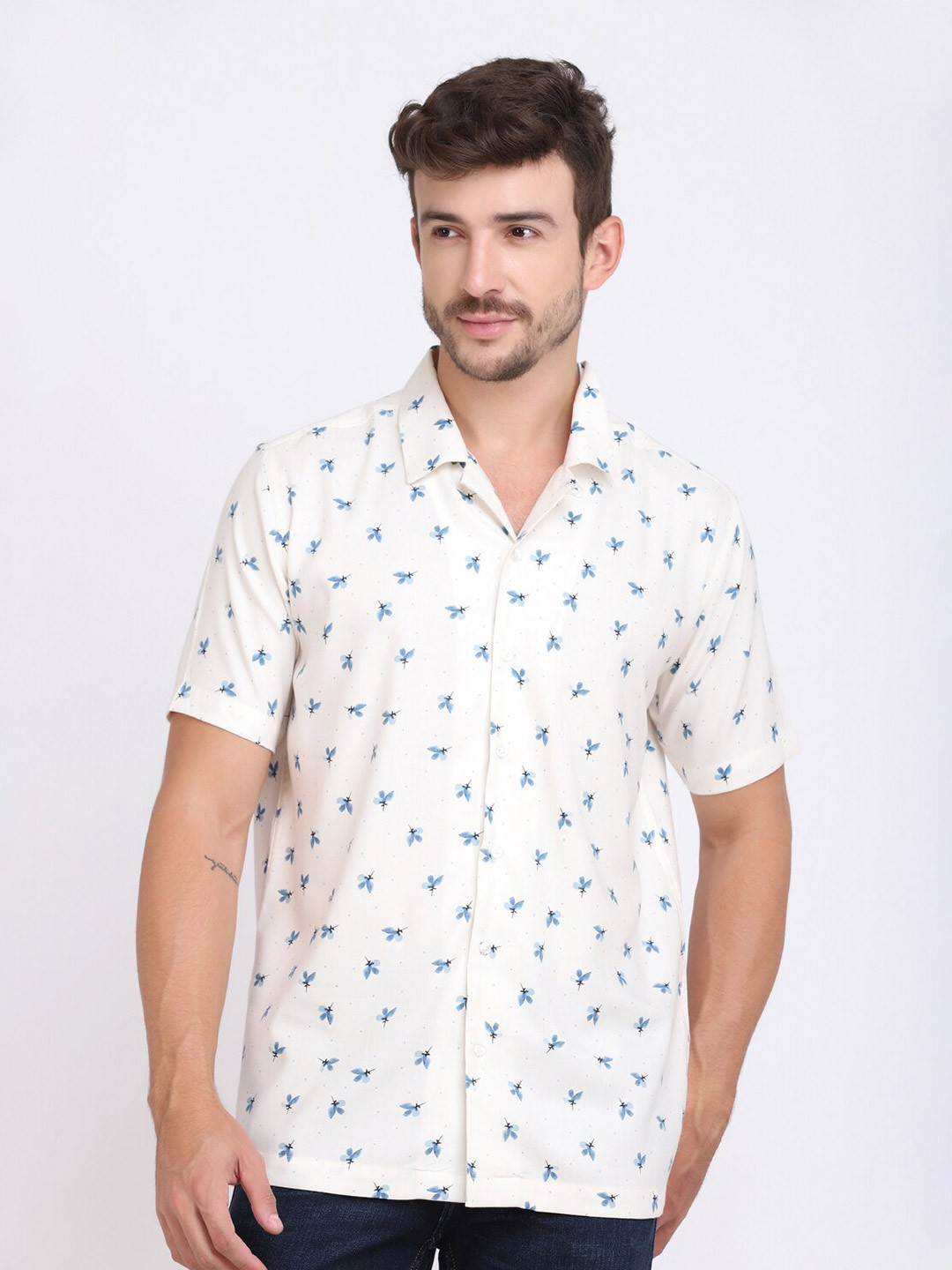 

JJAAGG T Men Cream-Coloured Classic Printed Casual Shirt