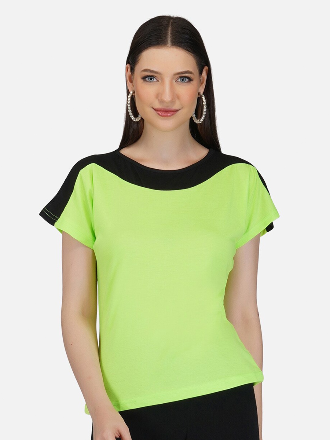 

BASE 41 Women Fluorescent Green & Black Slim Fit Cotton T-shirt