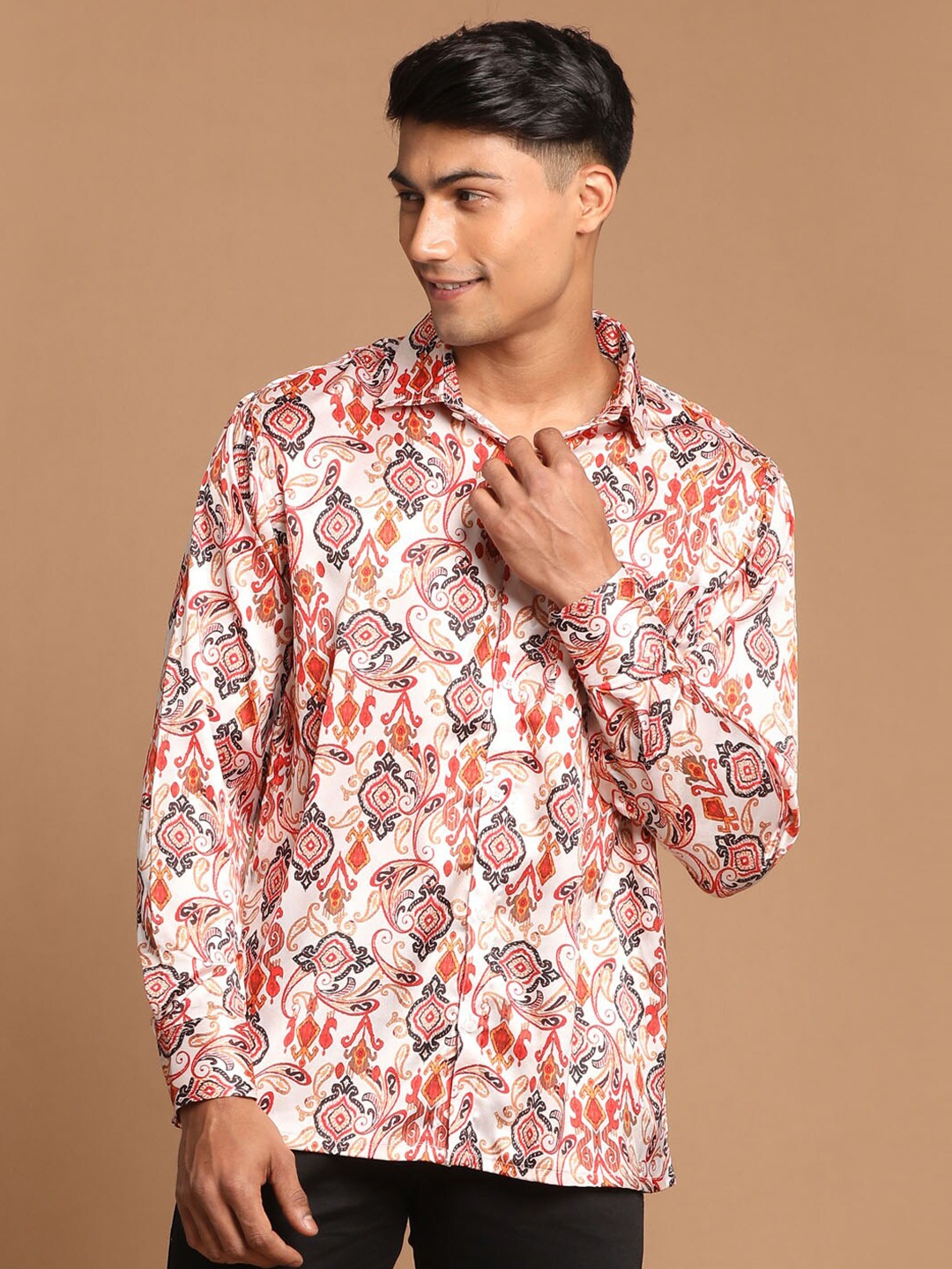 VASTRAMAY Men Beige & Red Premium Floral Printed Casual Shirt