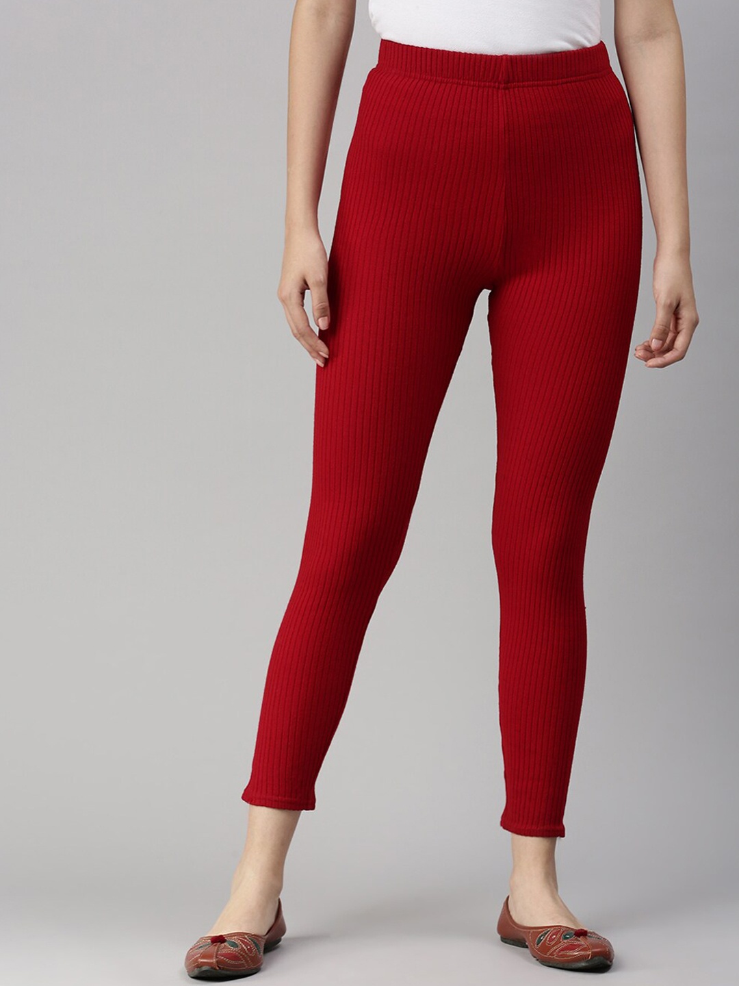 

De Moza Women Red Solid Knitted Ankle-Length Leggings