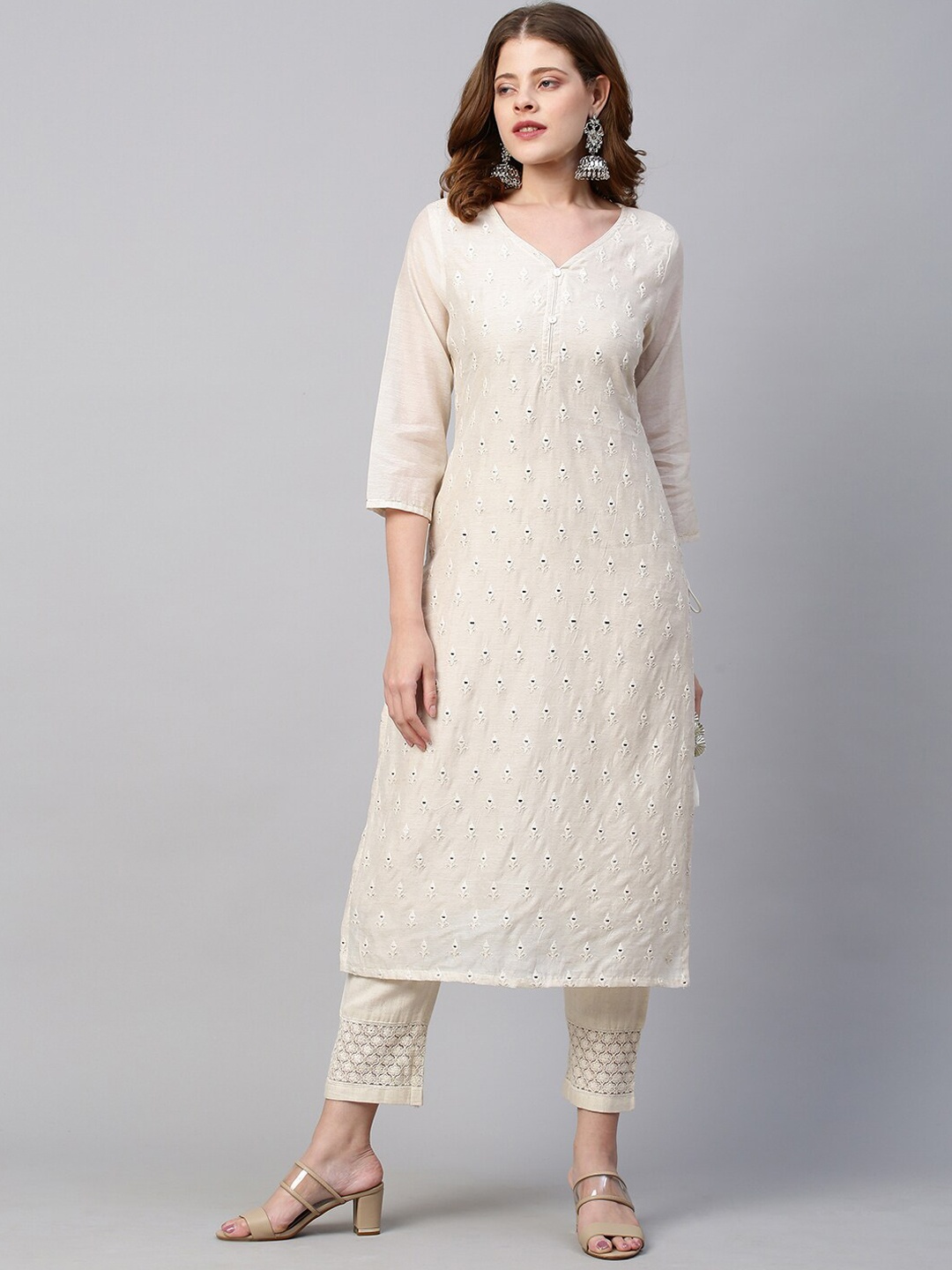 

FASHOR Women Off White Mirror Work Pure Cotton Kurta with Pyjama