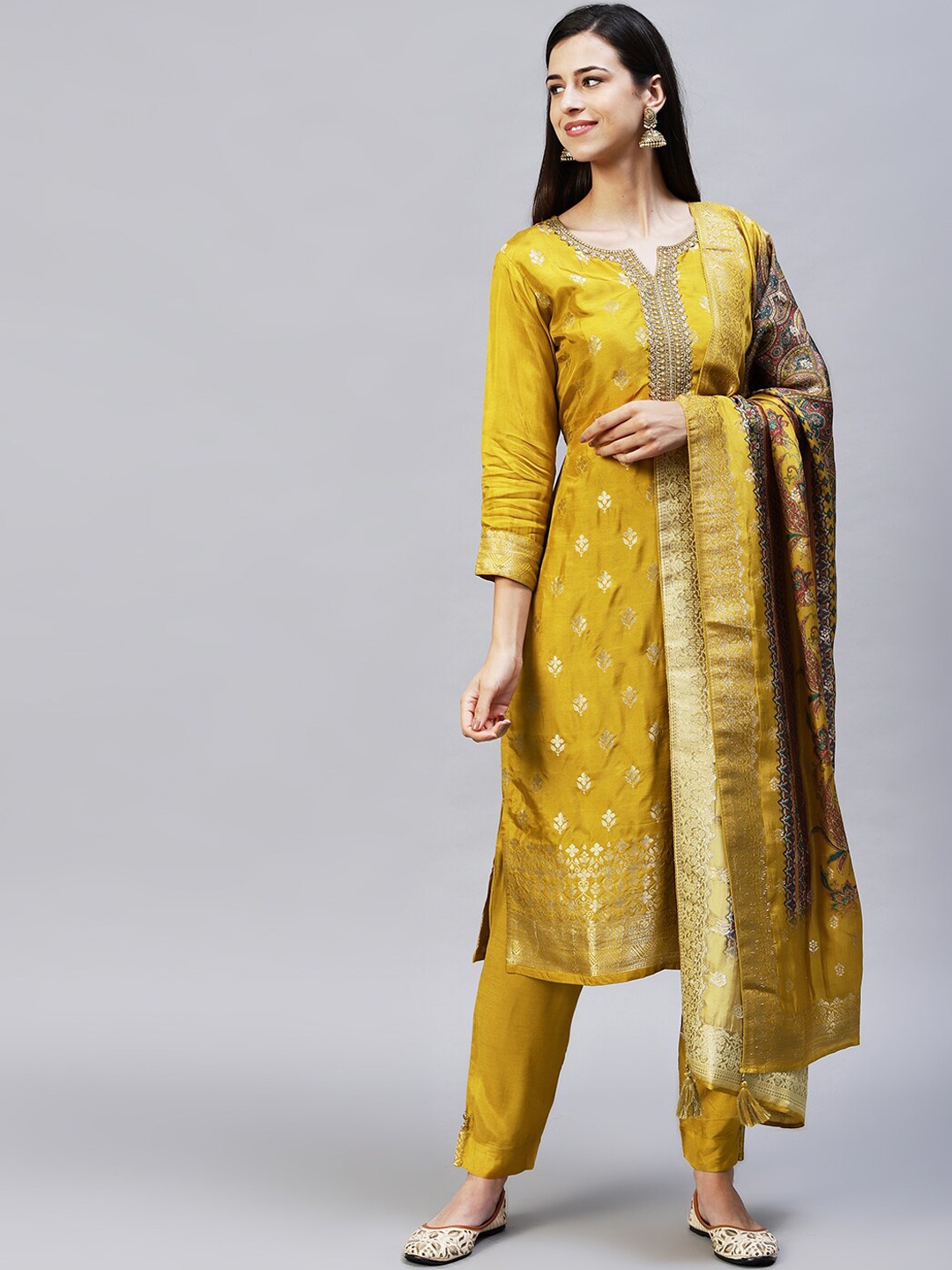 

FASHOR Women Mustard Yellow Ethnic Motifs Printed Sequinned Kurta With Churidar & Dupatta