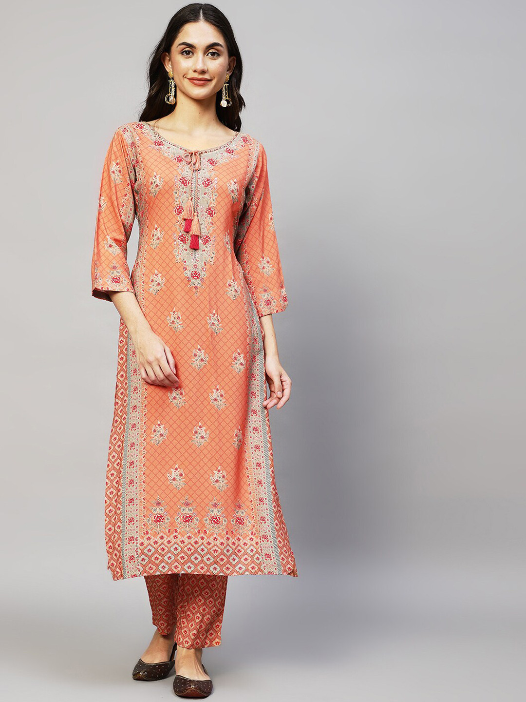 

FASHOR Women Orange Ethnic Motifs Printed Regular Kurti With Trousers