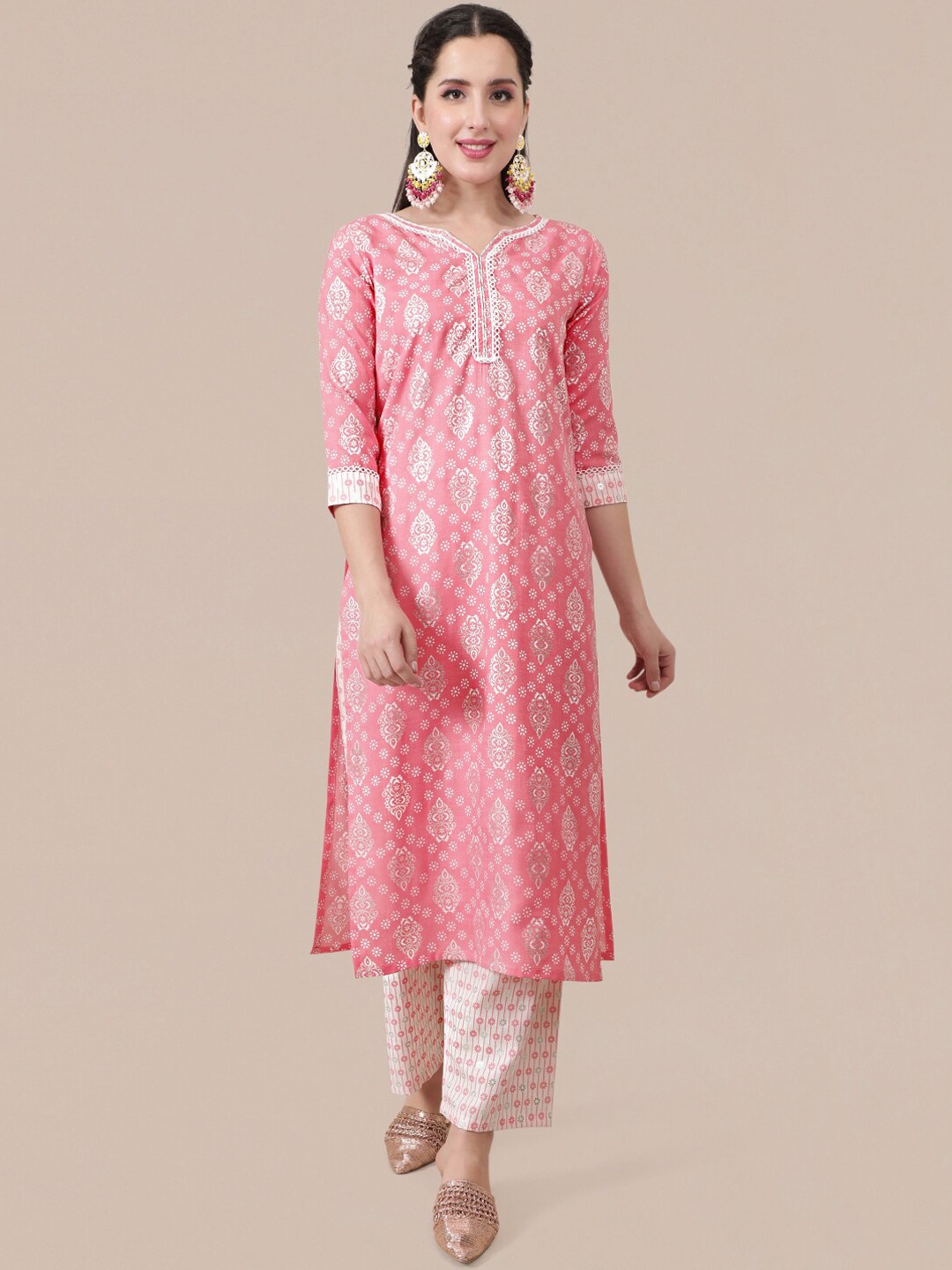 

MOKOSH Women Pink Ethnic Motifs Printed Kurta with Trousers