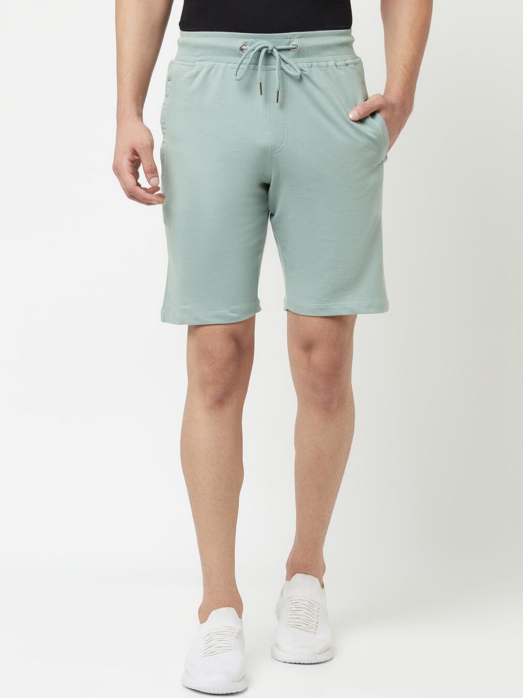 

THE DAILY OUTFITS Men Blue Training or Gym Sports Shorts