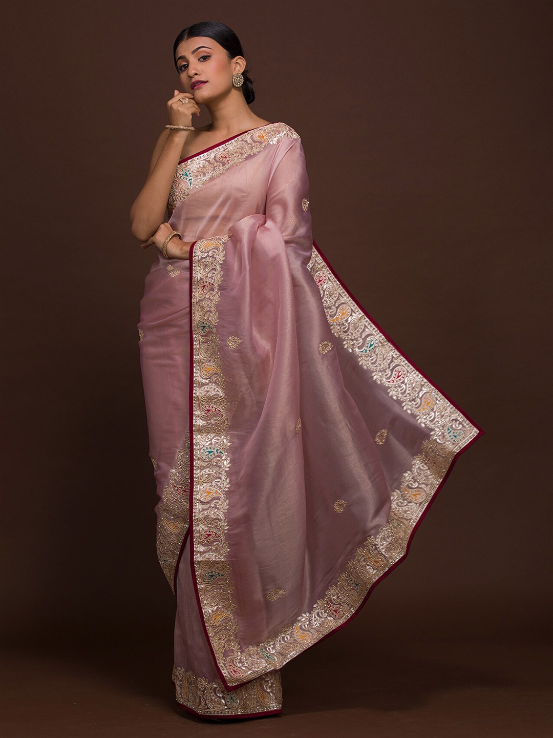 

Koskii Lavender & Gold-Toned Paisley Gotta Patti Saree
