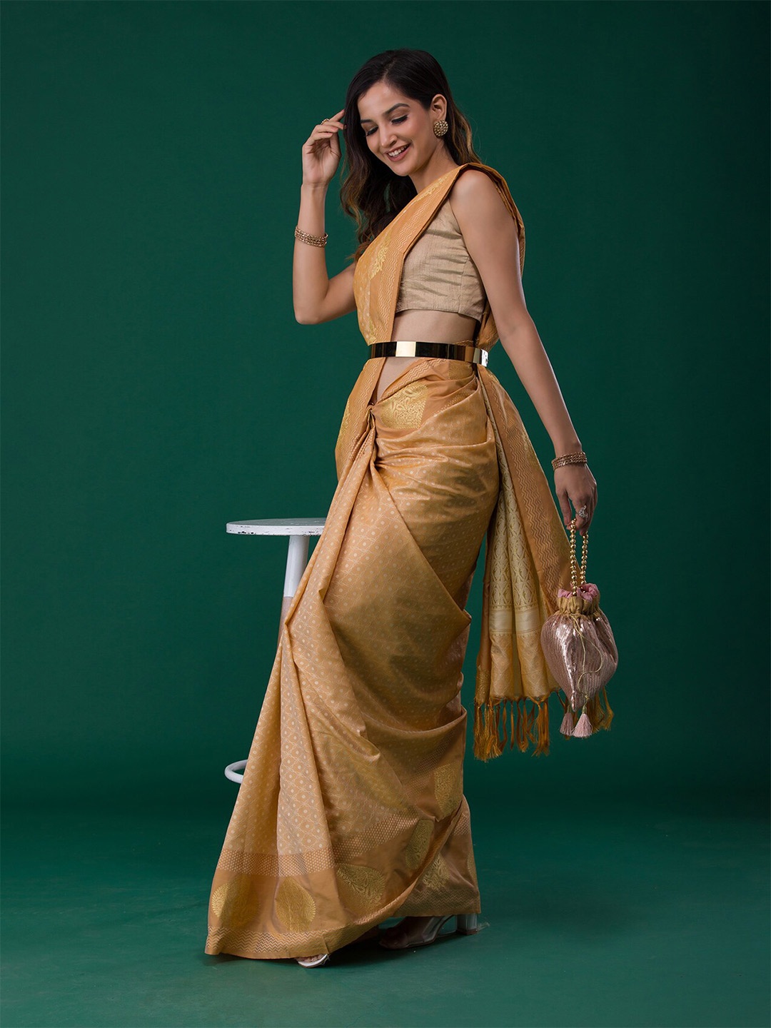 

Koskii Beige & Gold Woven Design Zari Art Silk Saree With Unstitched Blouse Piece