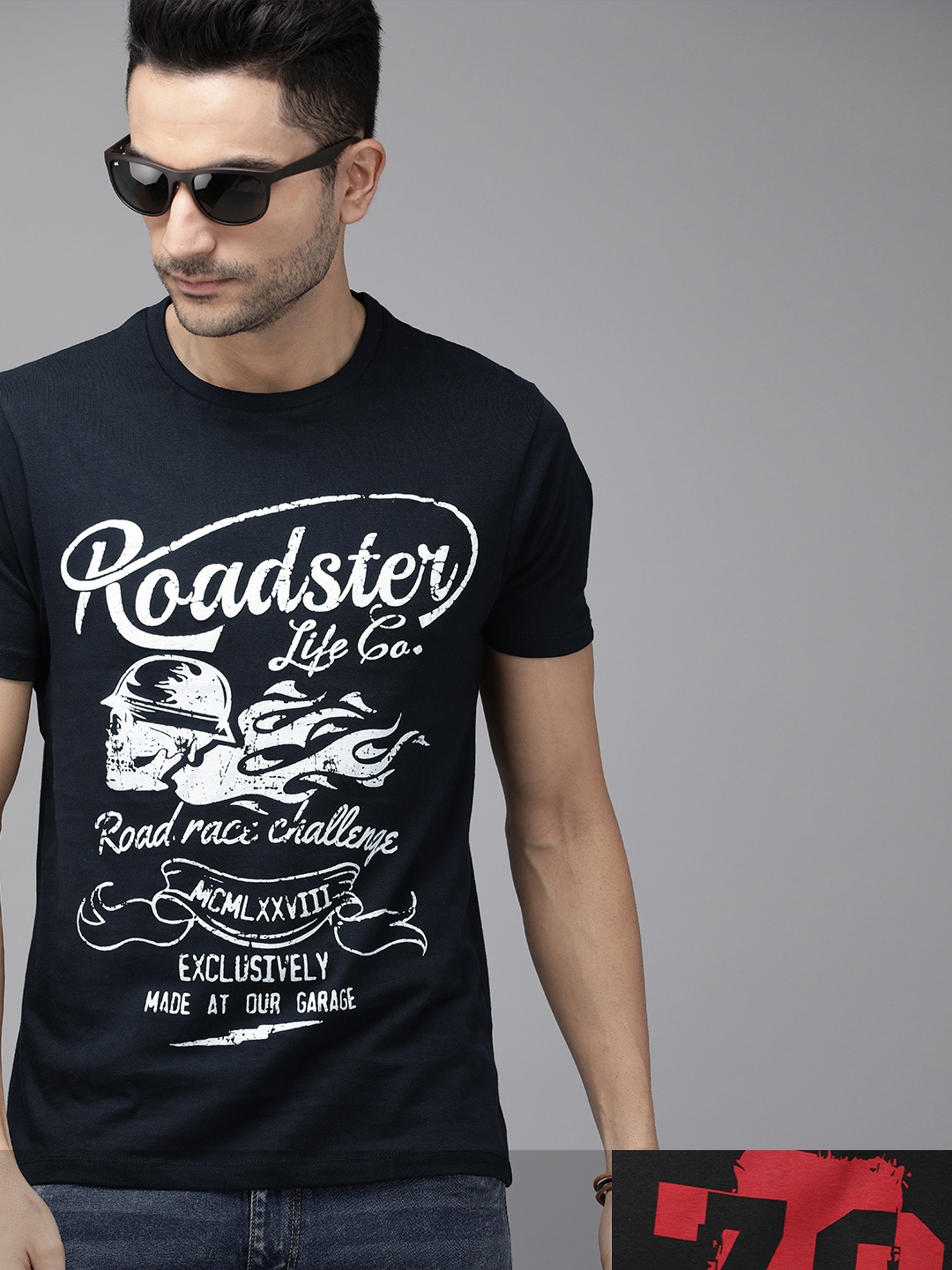 

Roadster Men Pack of 2 Pure Cotton Printed Round Neck T-shirts, Navy blue