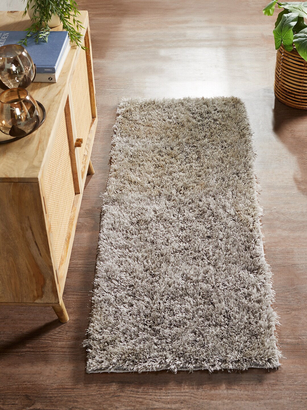 

Pano Beige Shaggy Anti-Slip Carpet