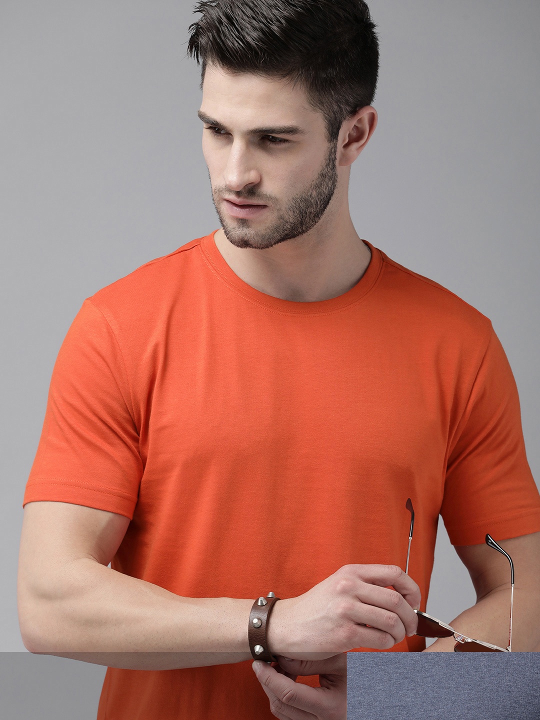 

Roadster Men Pack of 2 Pure Cotton Round Neck T-shirts, Navy blue