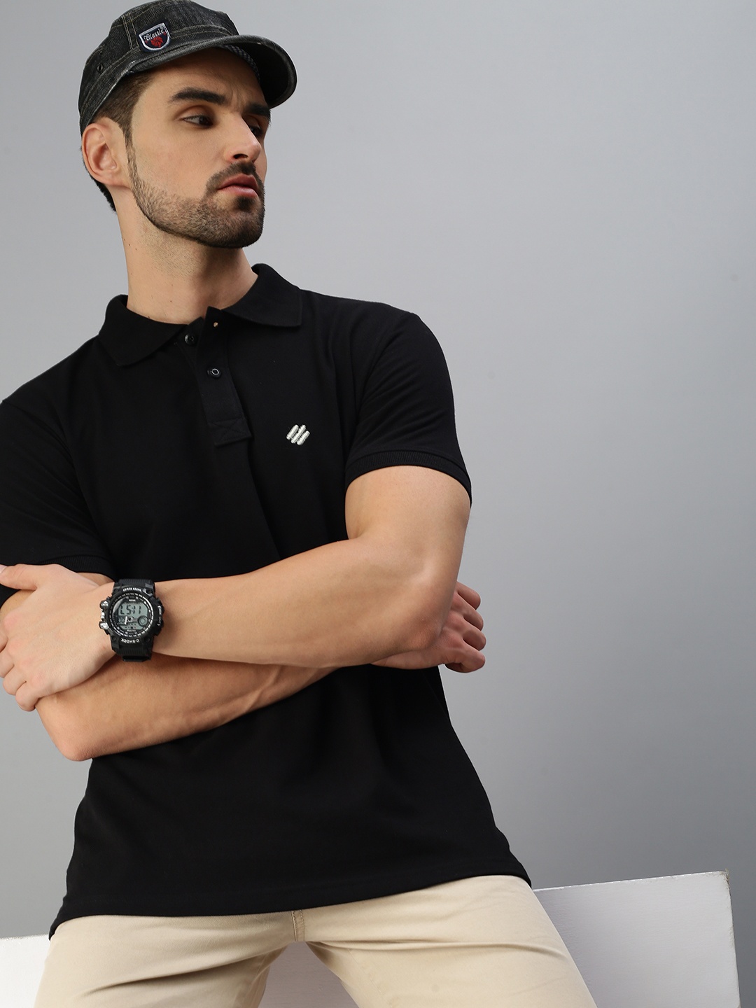 

ONN Men Black Solid Polo Collar T-shirt