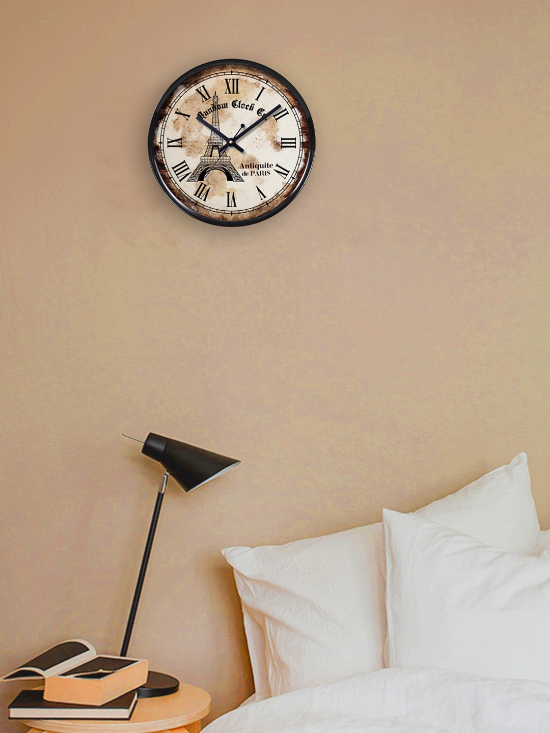 

RANDOM Cream-Coloured & Black Dial Analogue Wall Clock