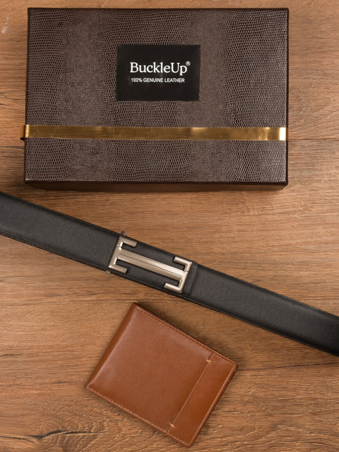 

BuckleUp Men Black Solid Accessory Gift Set
