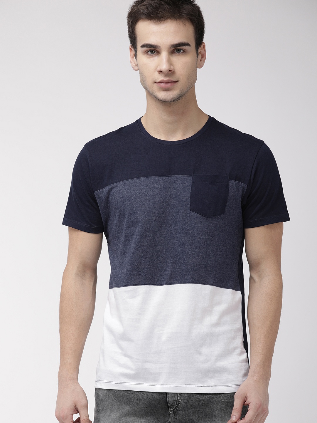 

HIGHLANDER Men Navy Blue White Slim Fit Colourblocked Round Neck Pure Cotton T-shirt