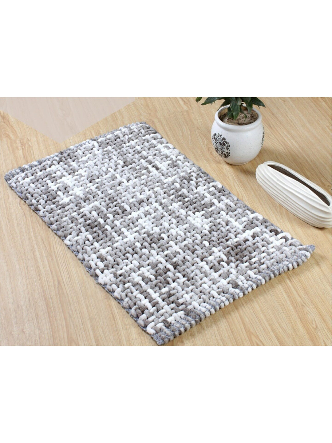 

URBAN SPACE Grey & White Printed Pure Cotton Anti-Skid Doormat