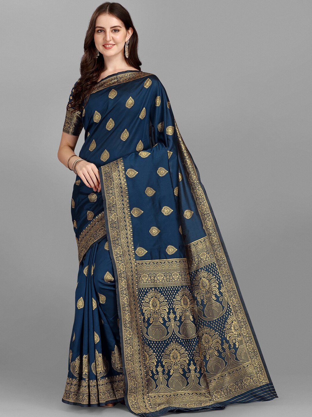 

YOYO Fashion Blue & Gold-Toned Banarasi Saree