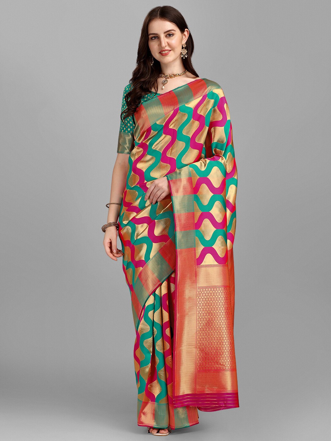 

YOYO Fashion Green & Gold-Toned Banarasi Saree