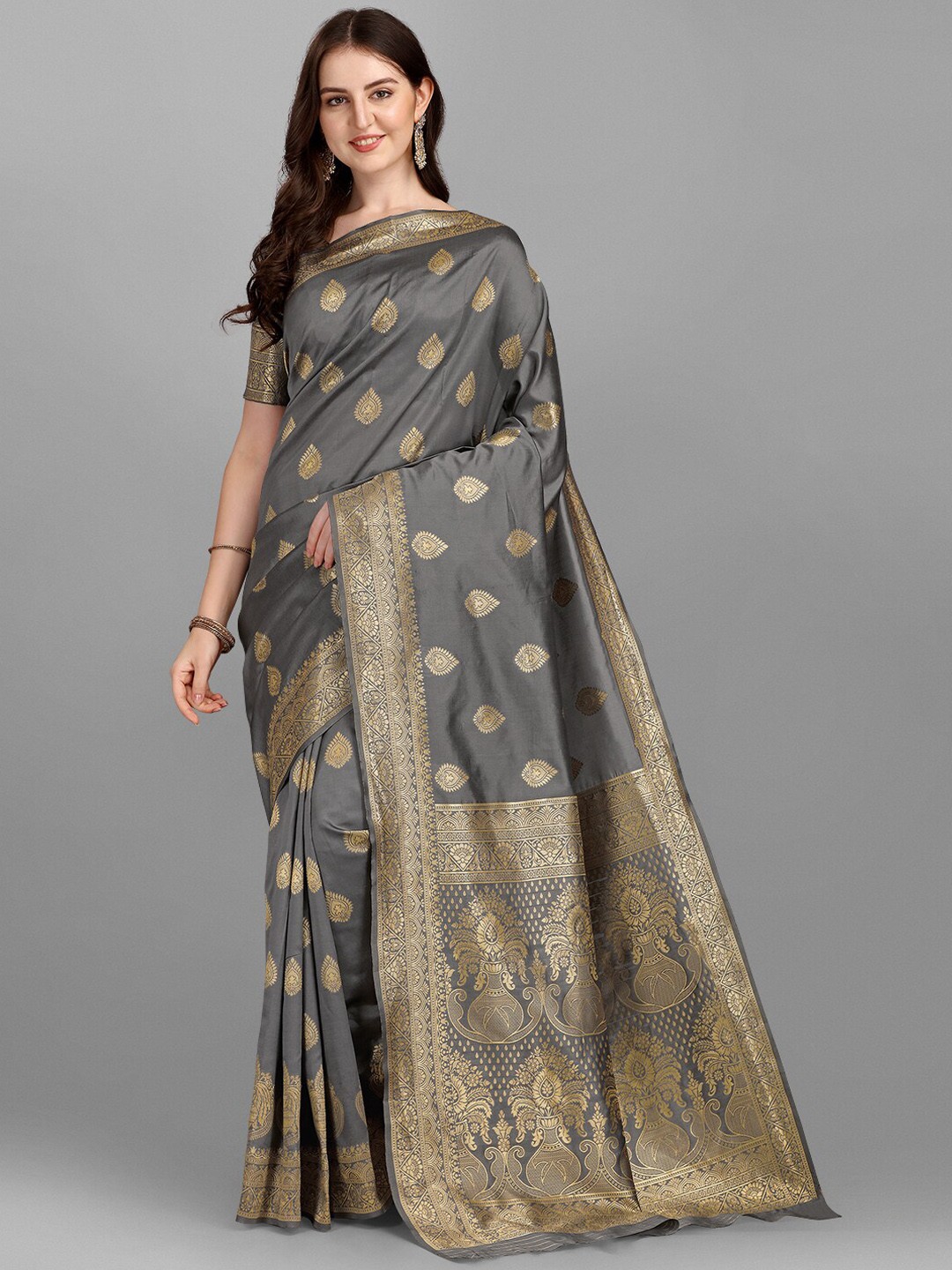 

YOYO Fashion Grey & Gold-Toned Woven Design Banarasi Saree