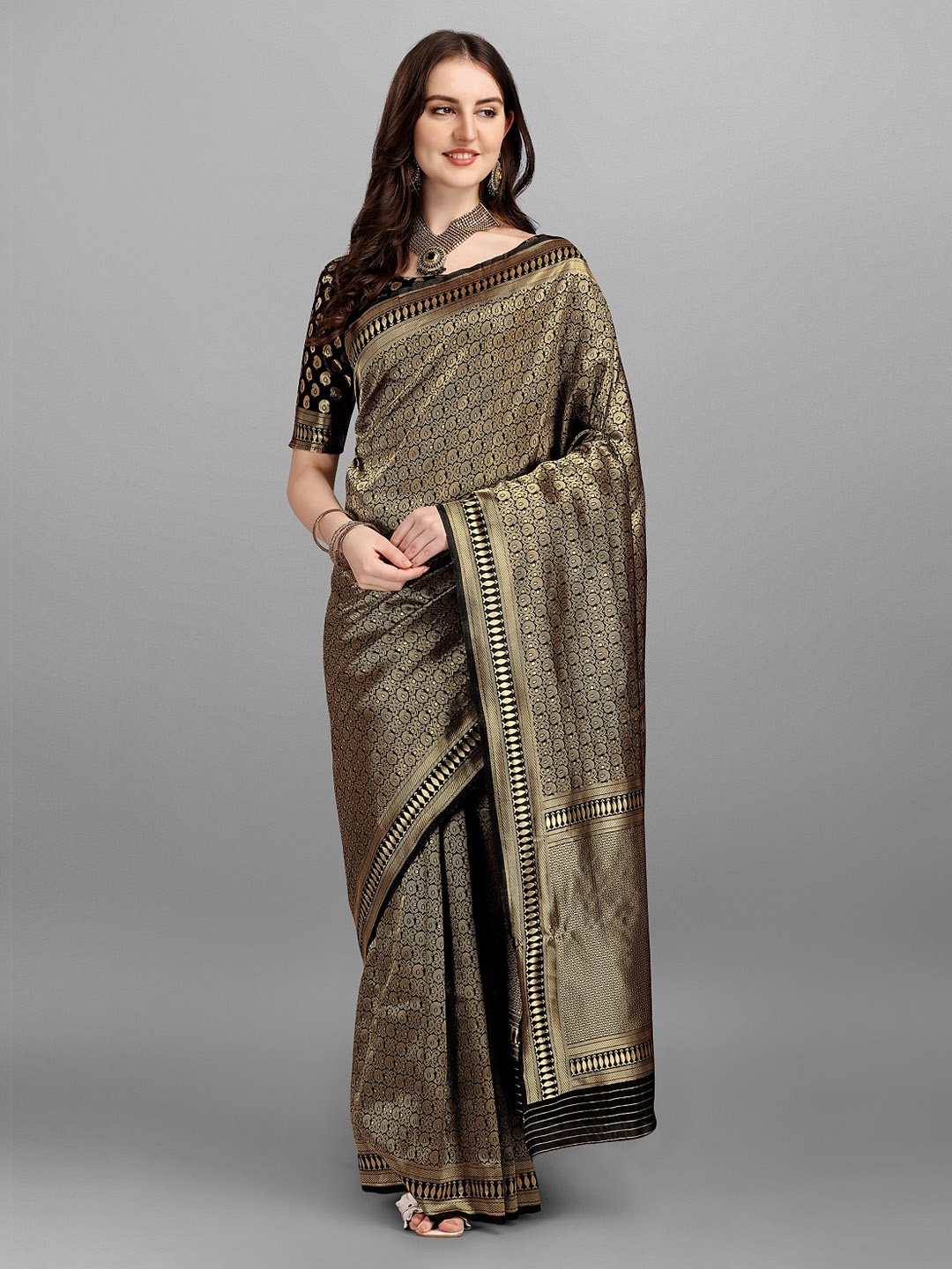 

YOYO Fashion Grey & Gold-Toned Woven Design Banarasi Saree