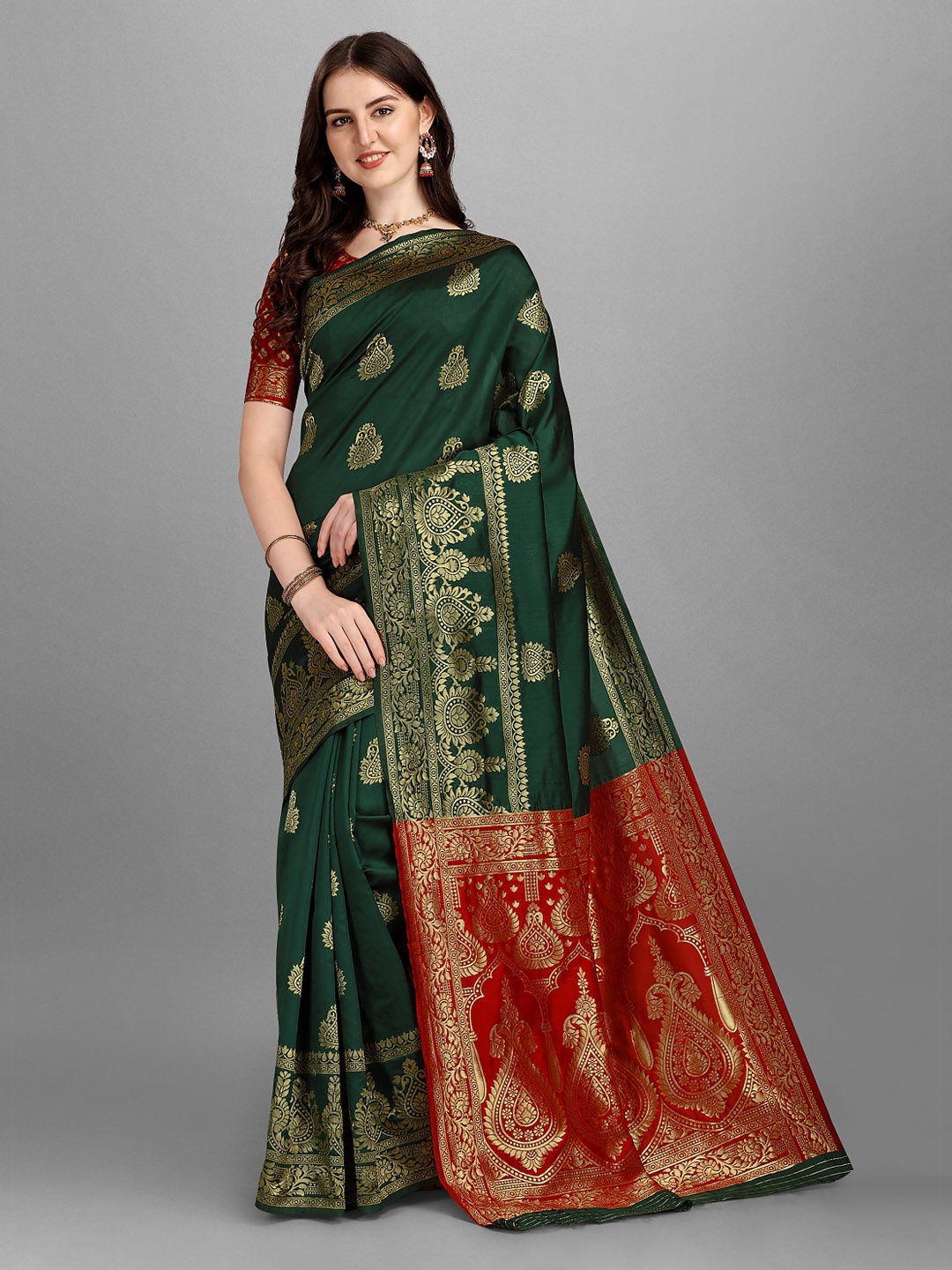 

YOYO Fashion Green & Gold-Toned Woven Design Banarasi Saree