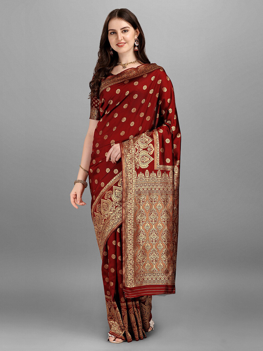 

YOYO Fashion Maroon & Gold-Toned Woven Design Banarasi Saree