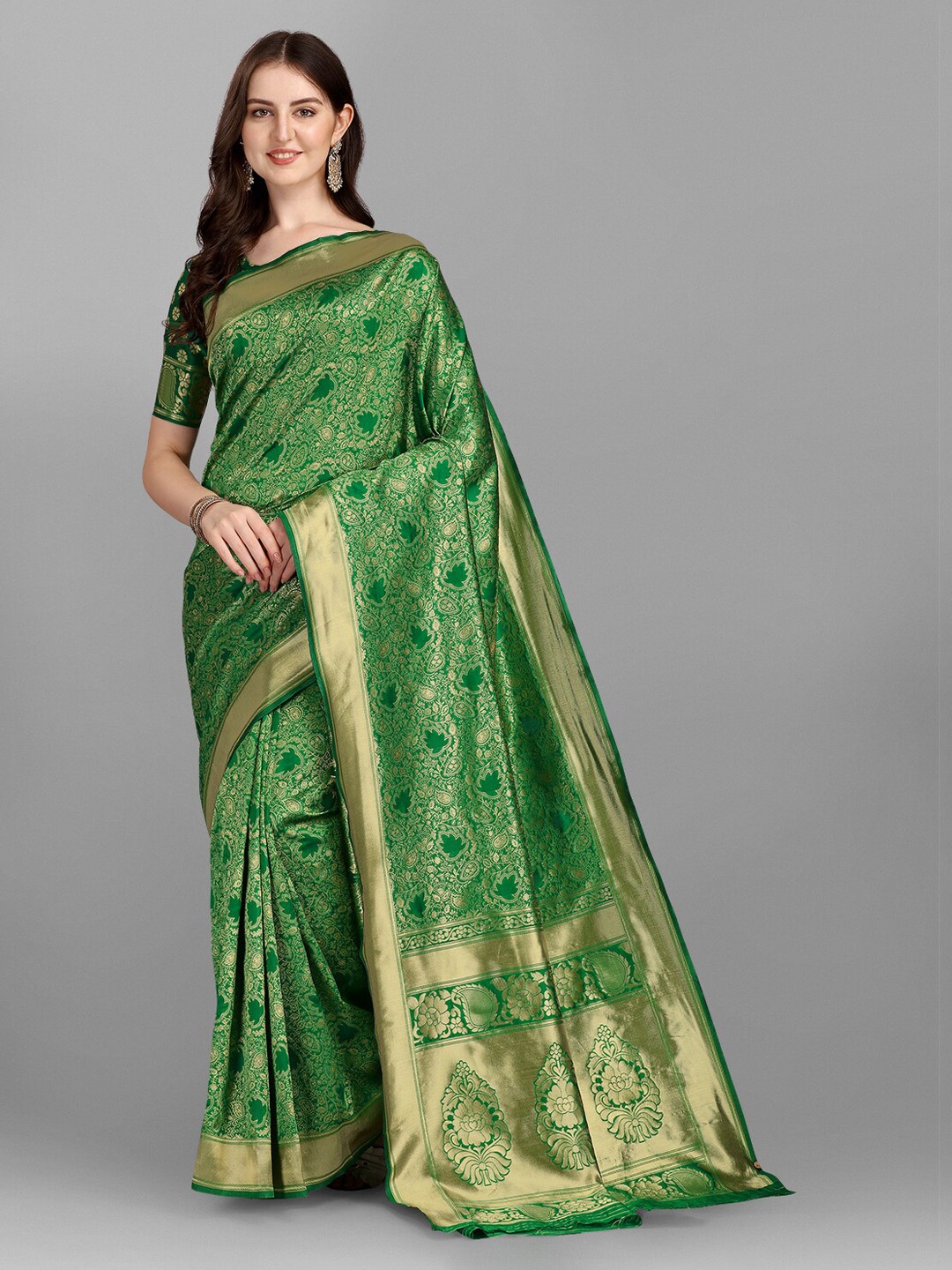 

YOYO Fashion Green & Gold-Toned Woven Design Banarasi Saree