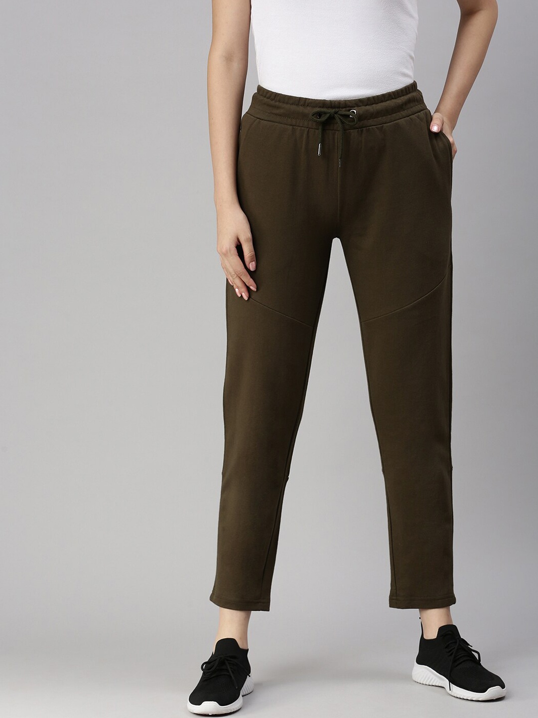 

De Moza Women Olive Green Solid Cotton Jogger