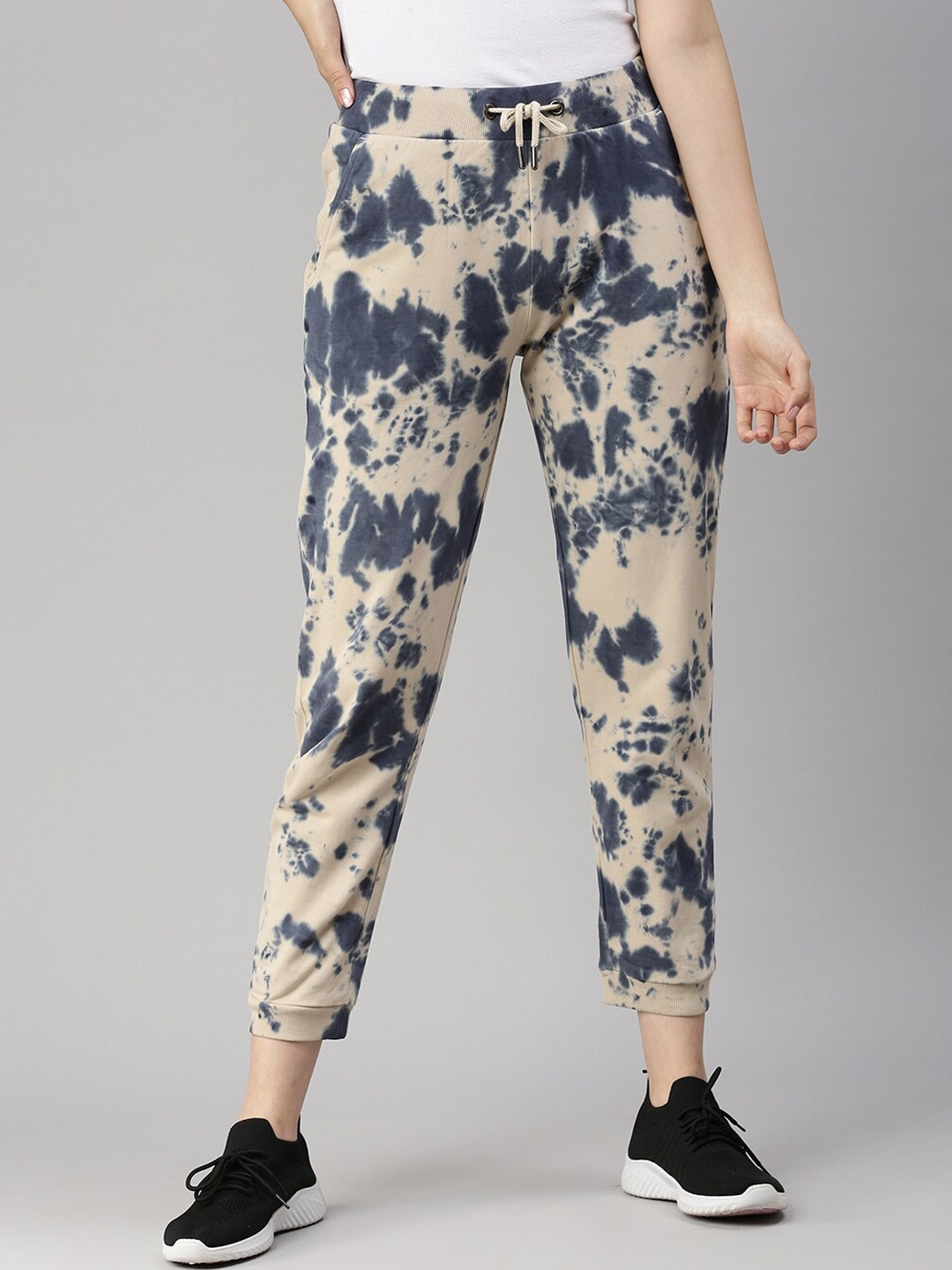 

De Moza Women Beige Printed Cotton Joggers Trousers