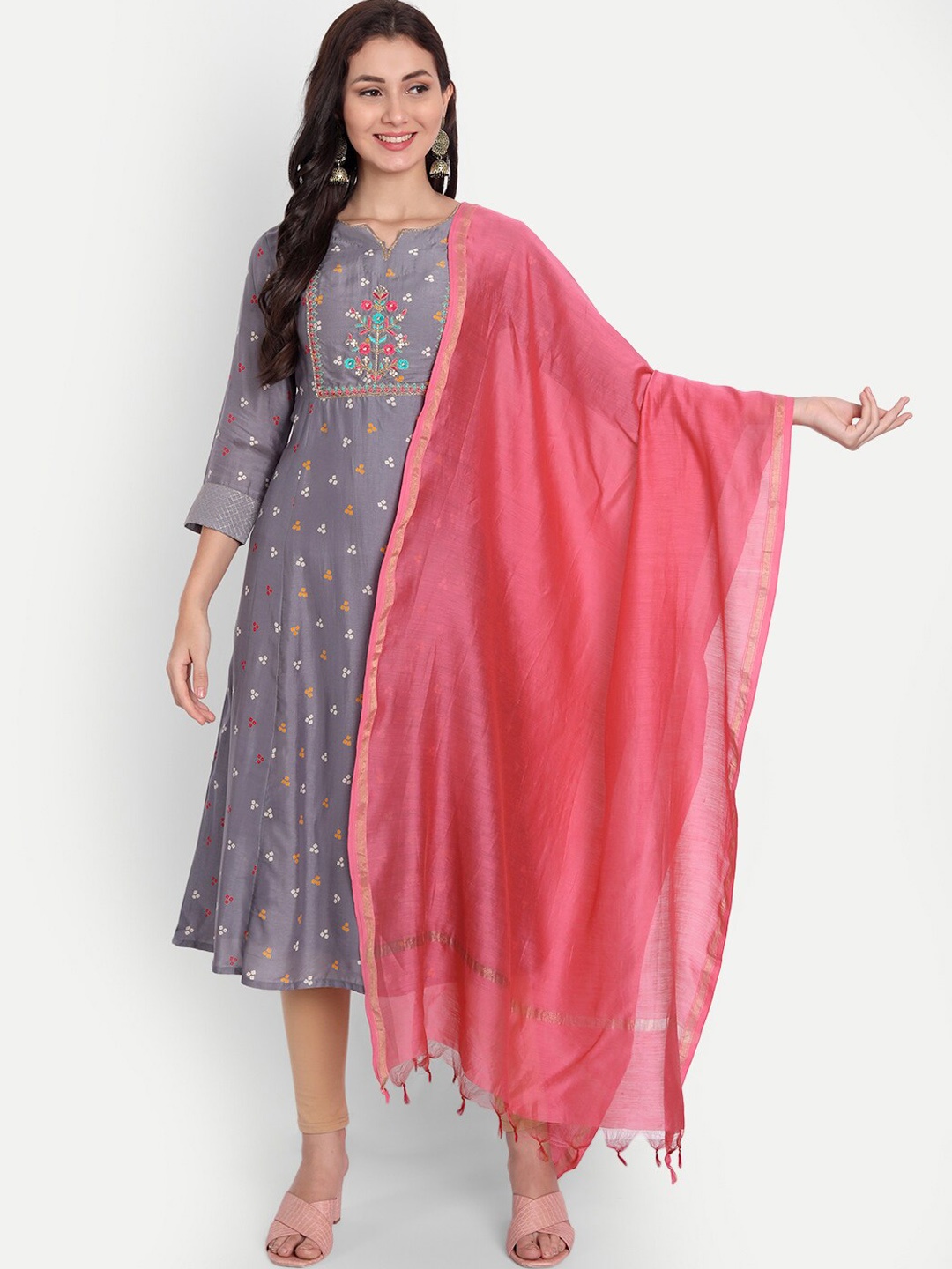 

SUTI Women Grey Printed Kurta with Trousers & With Dupatta