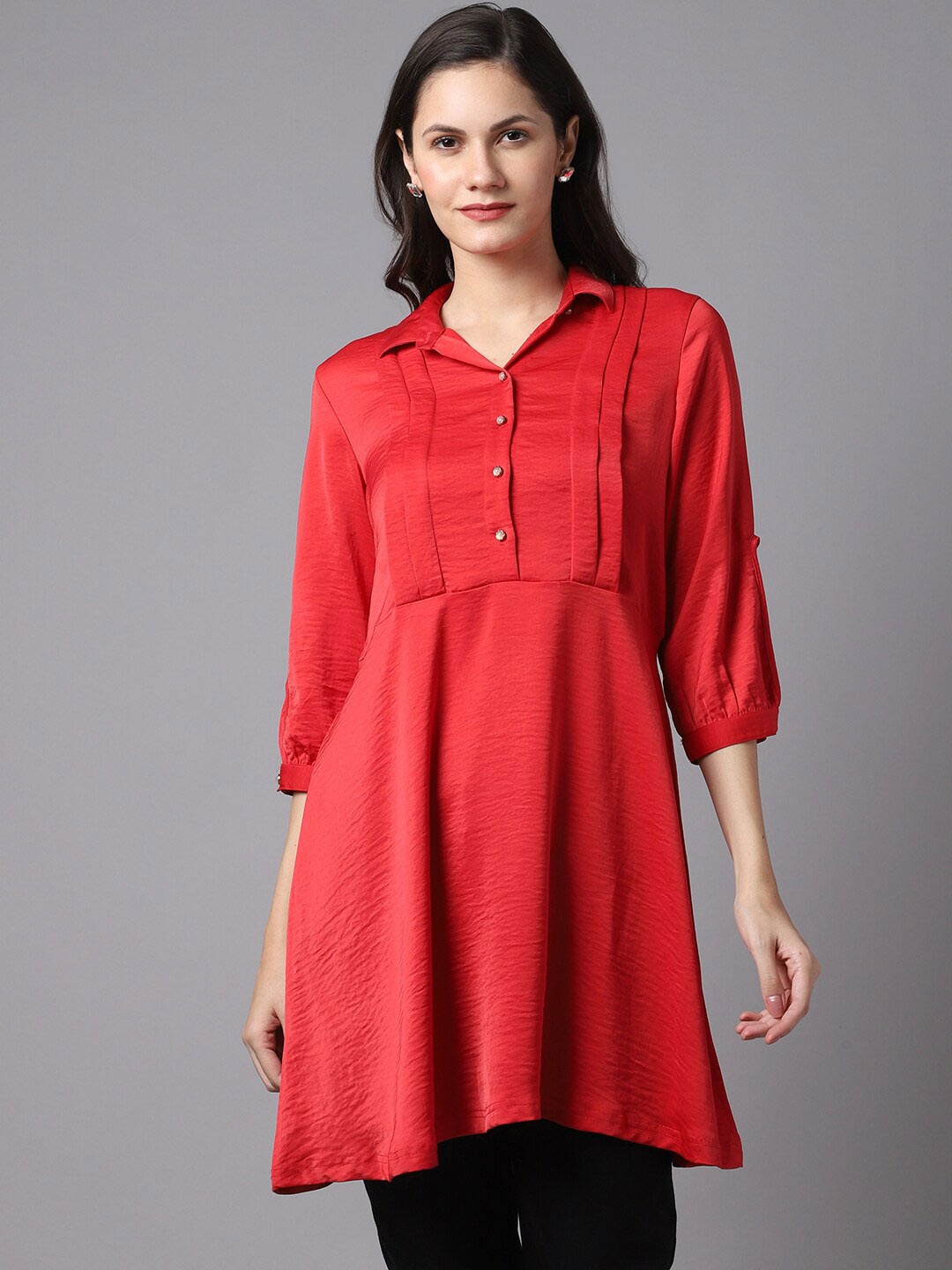 

Crozo By Cantabil Red Viscose Rayon Shirt Collar Monochrome Tunic