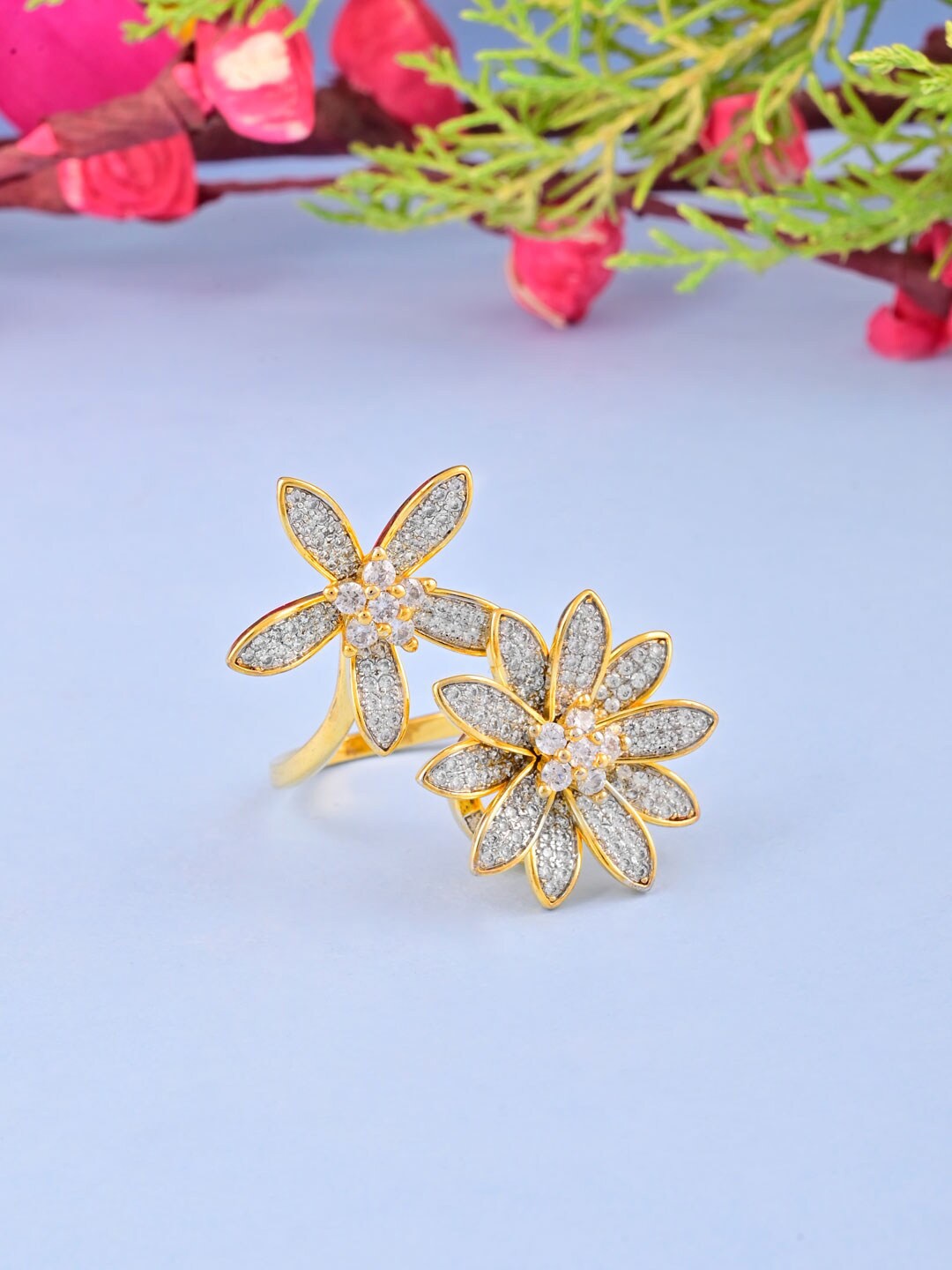 

Tistabene Gold Plated White Stone Studded Adjustable Ring