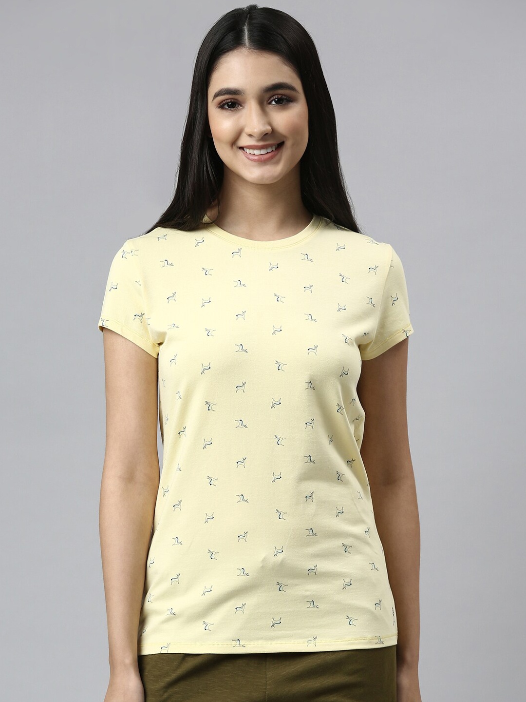 

Enamor Women Yellow Printed Cotton Slim-Fit Lounge Tshirts