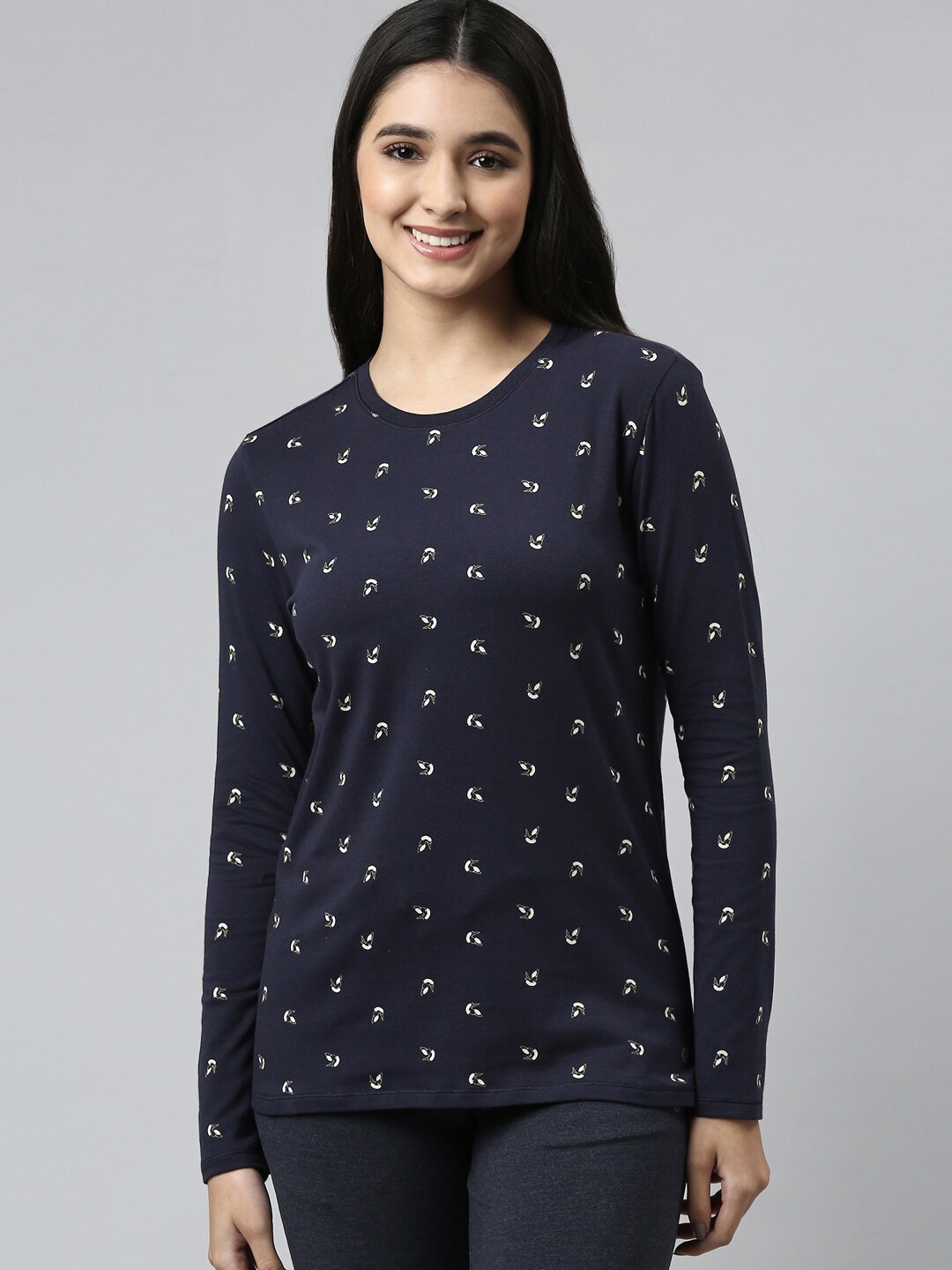 

Enamor Women Navy Blue Printed Lounge Tshirt