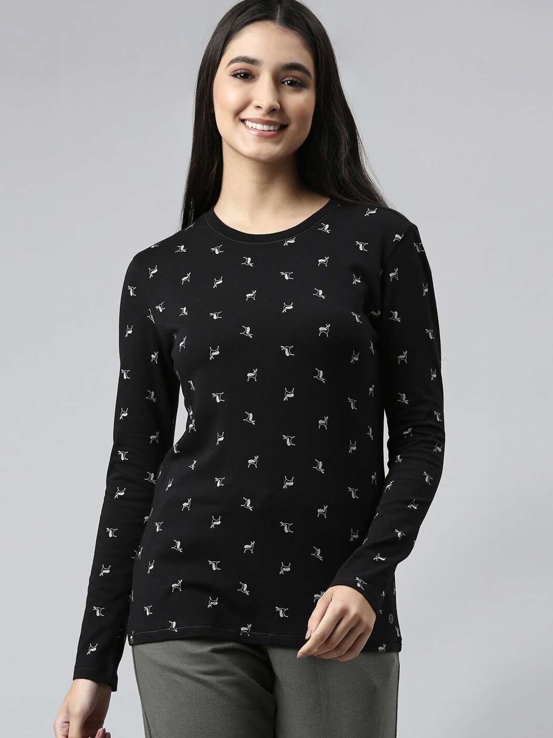 

Enamor Women Black Printed Lounge Tshirt