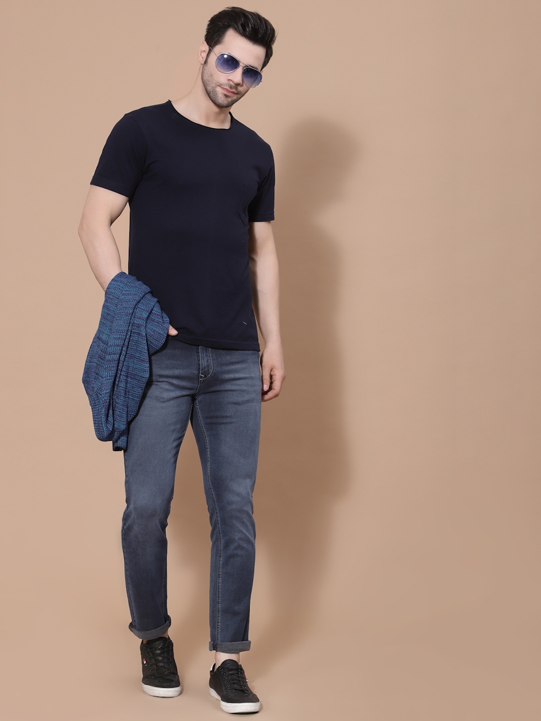 

FLAWLESS Men Blue Light Fade Clean Look Stretchable Jeans