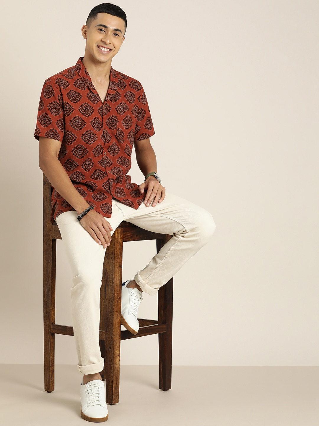 

Taavi Men Ajrakh Cotton Linen Opaque Printed Casual Shirt, Maroon