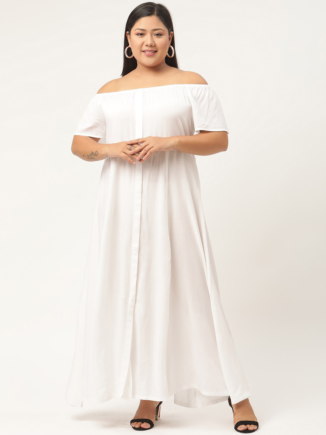

theRebelinme Women Plus Size White Off-Shoulder Maxi Dress