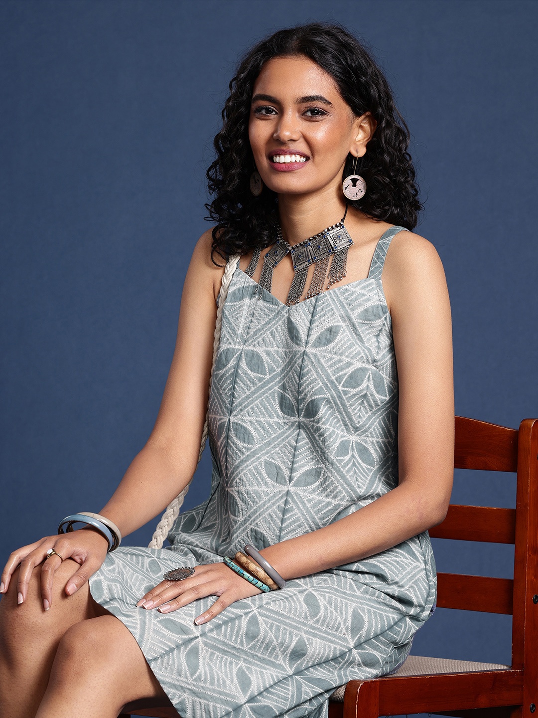 

Taavi Ethnic Motifs Pure Cotton A-Line Shibori Dress, Grey