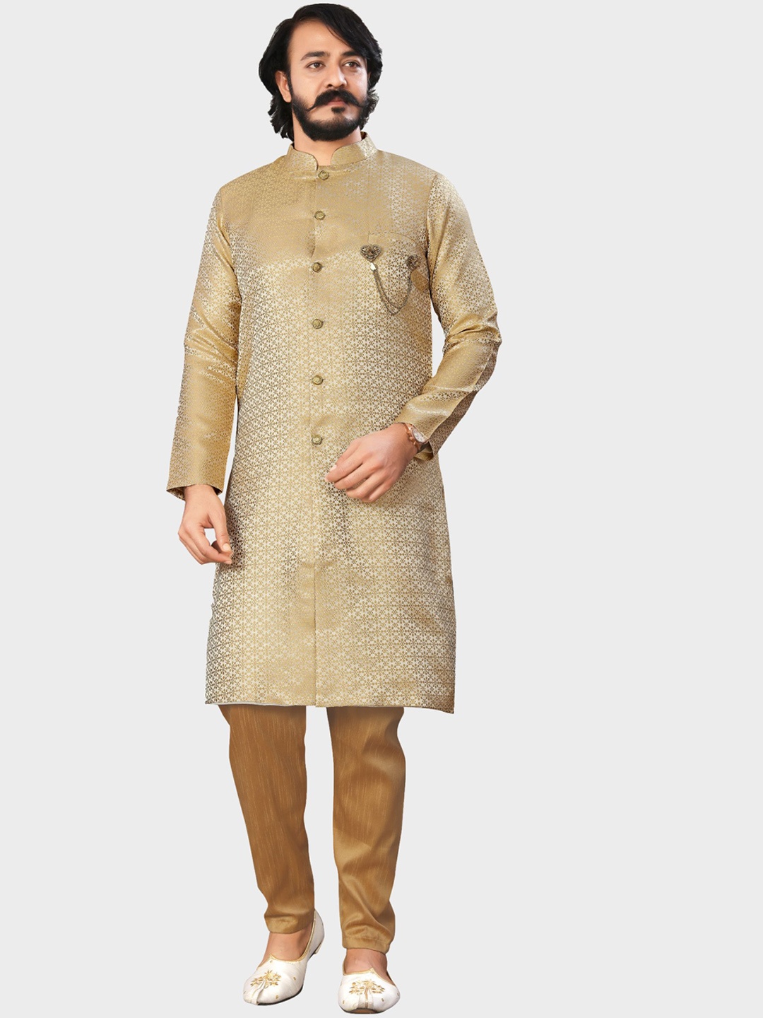 

amzira Men Gold-Coloured Sherwani Set
