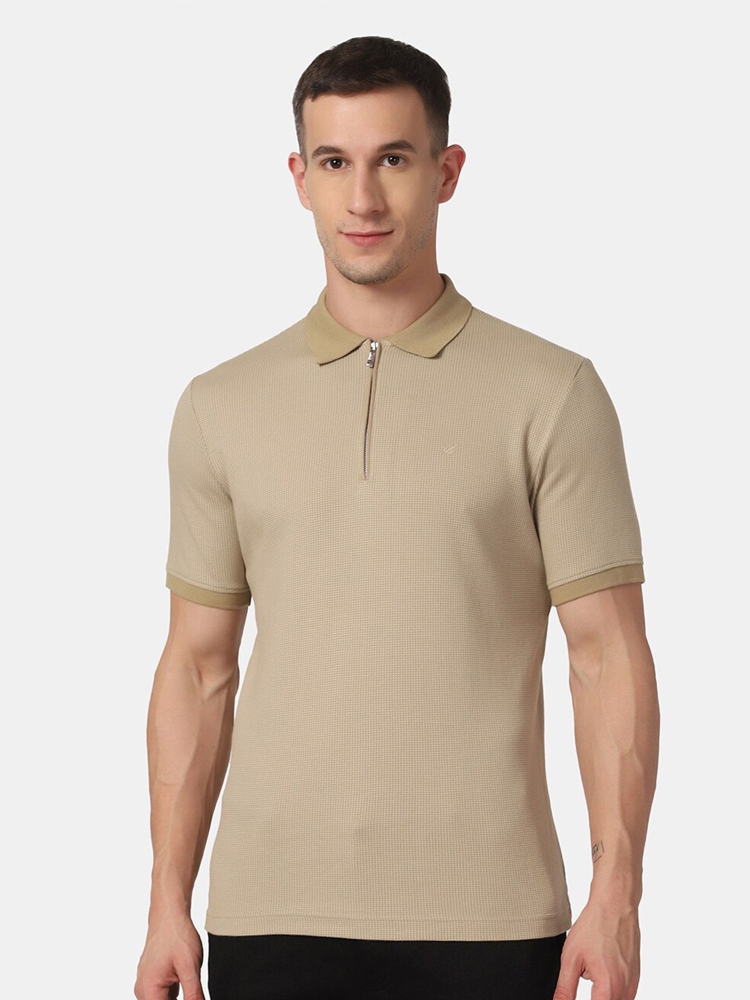 

Blackberrys Men Beige Checked Polo Collar Slim Fit T-shirt